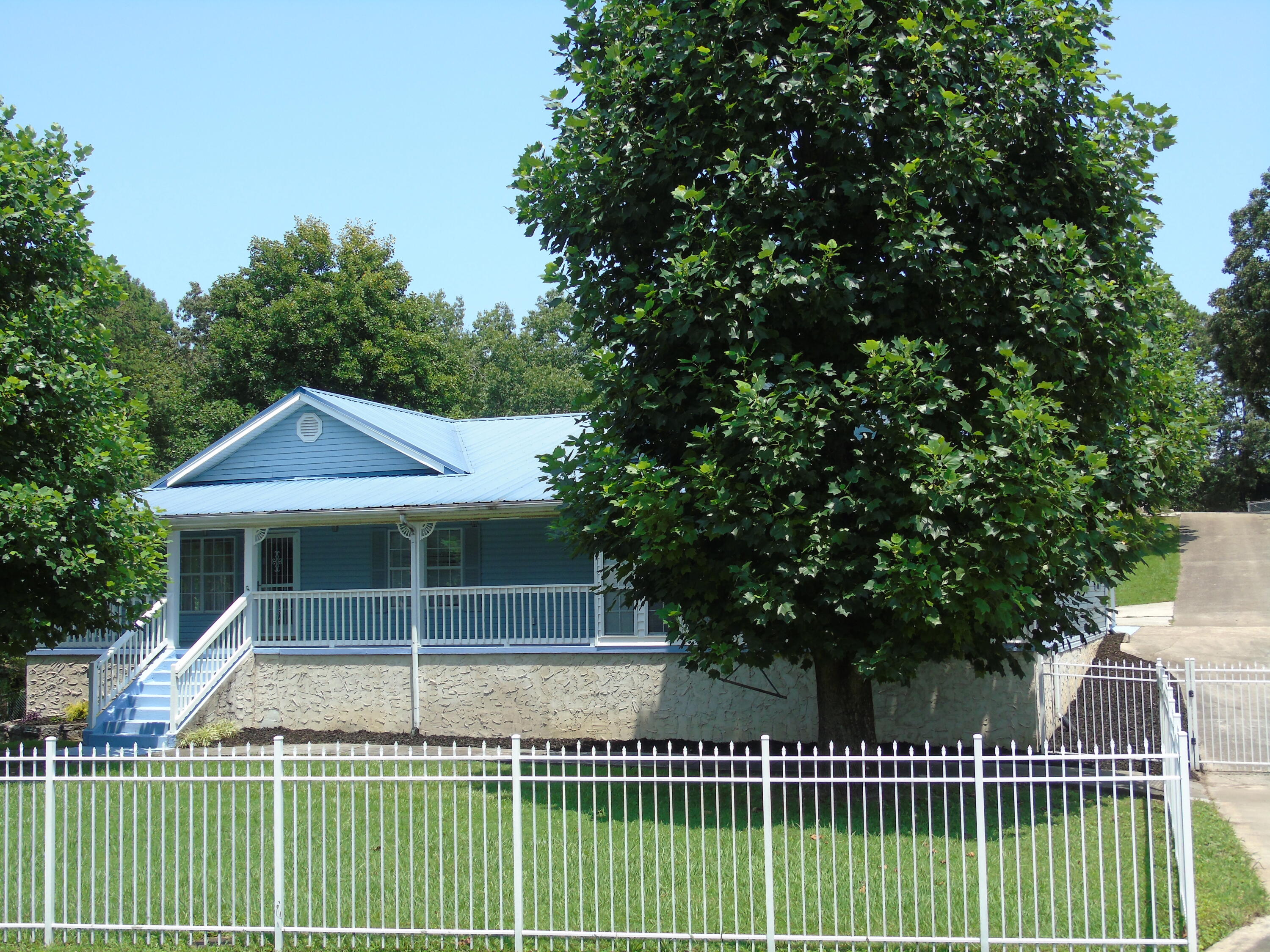 9129 Hixson Pike