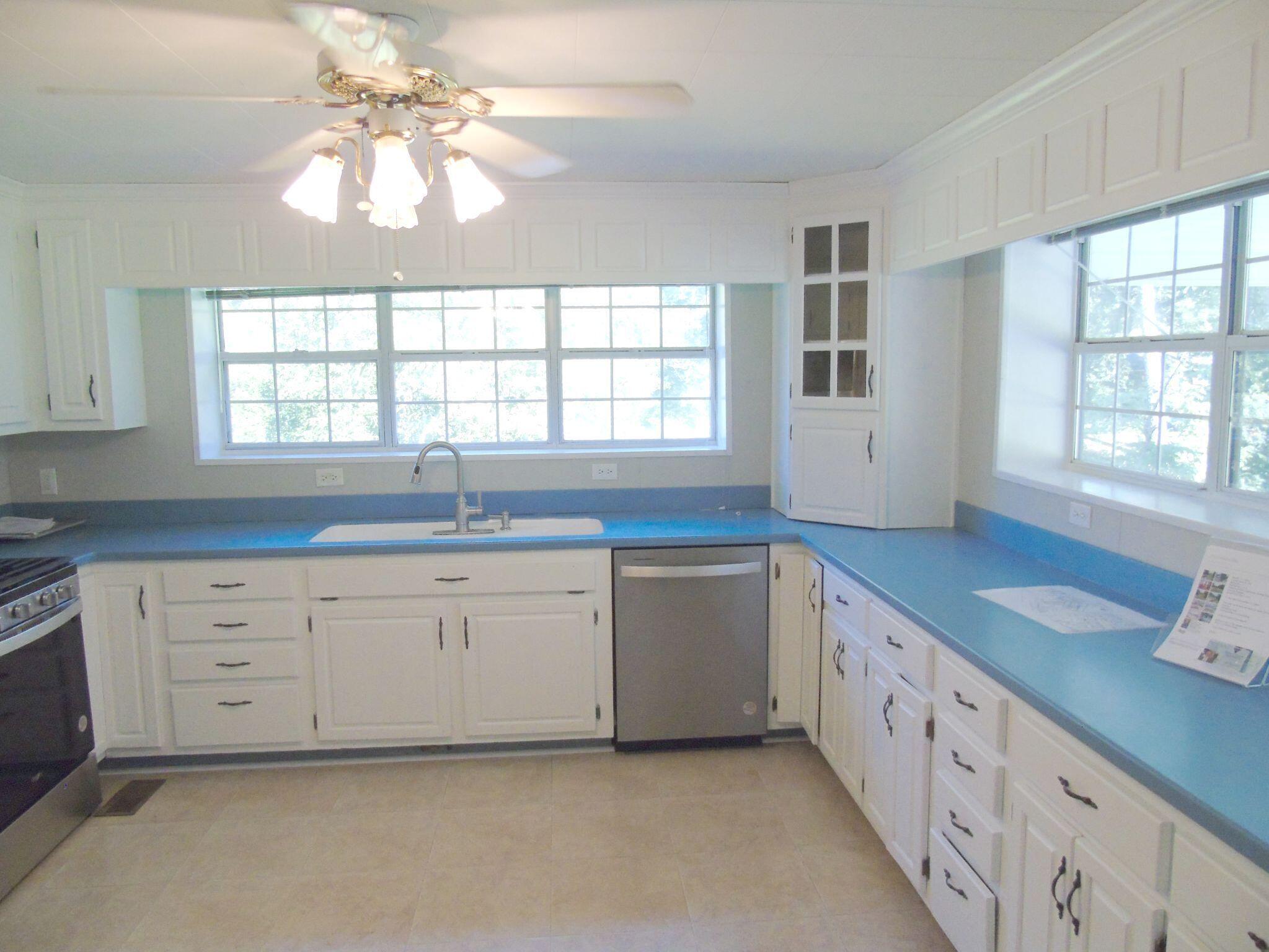 9129 Hixson Pike