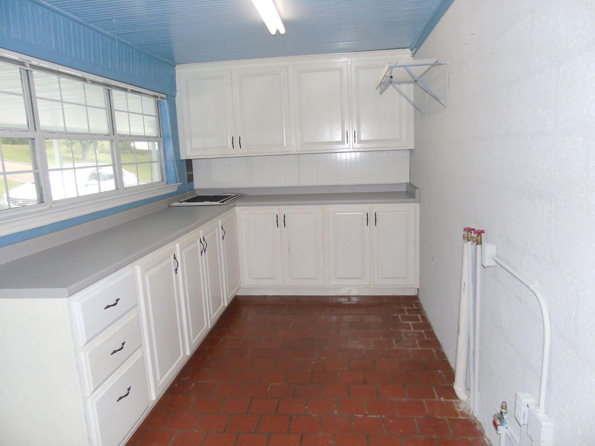 9129 Hixson Pike