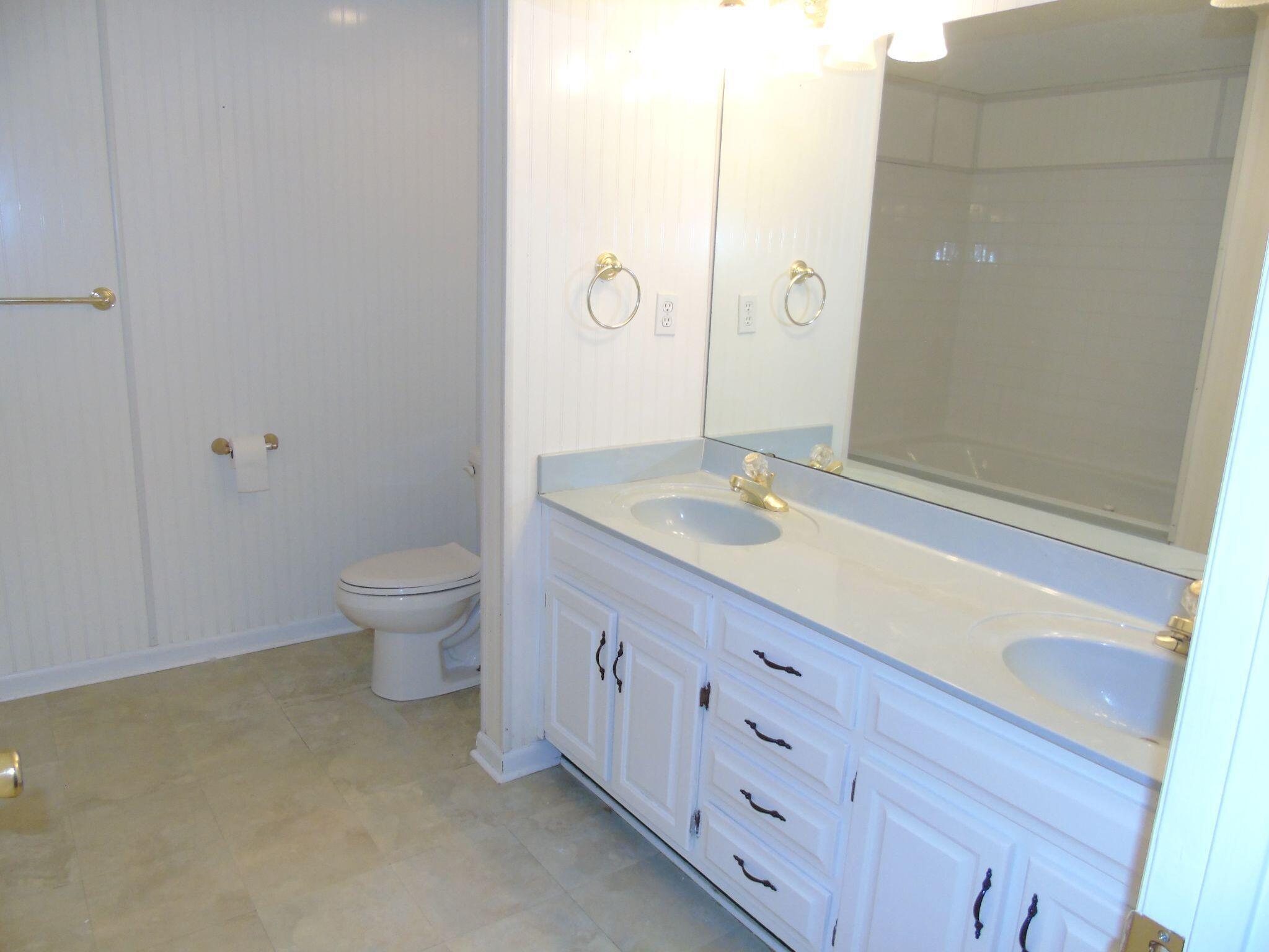 9129 Hixson Pike