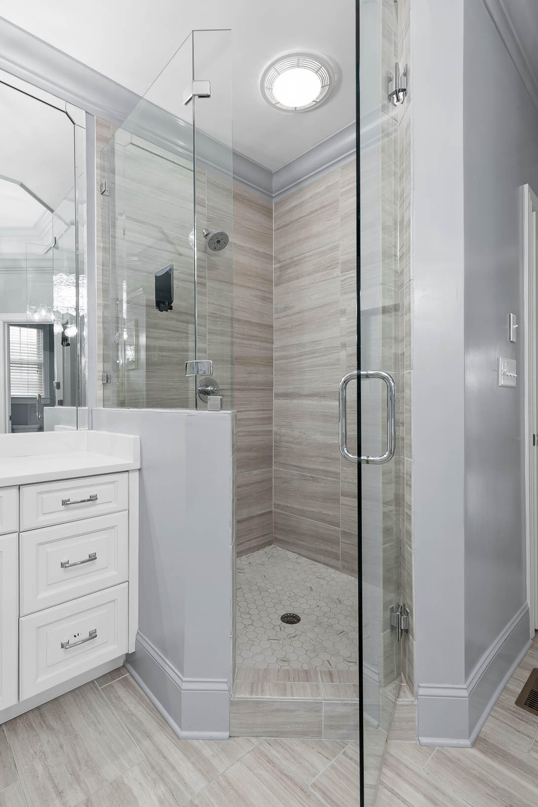 653 Hill Pointe Lane