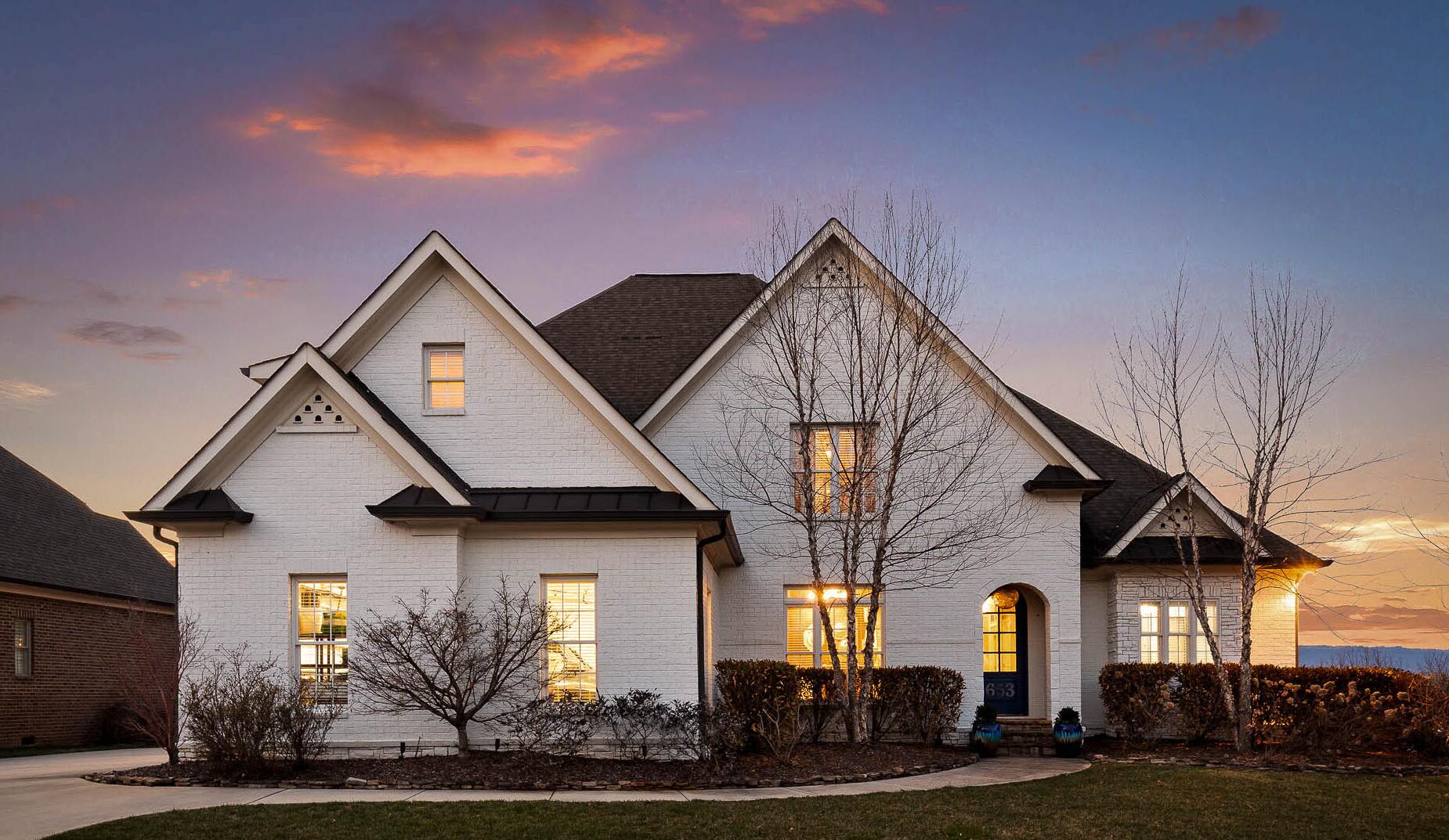 653 Hill Pointe Lane