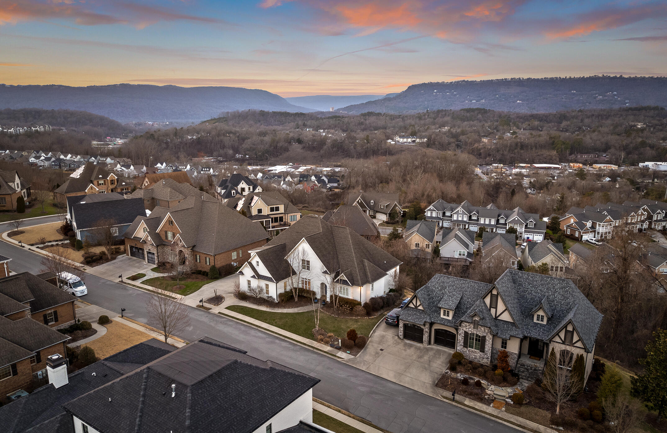 653 Hill Pointe Lane