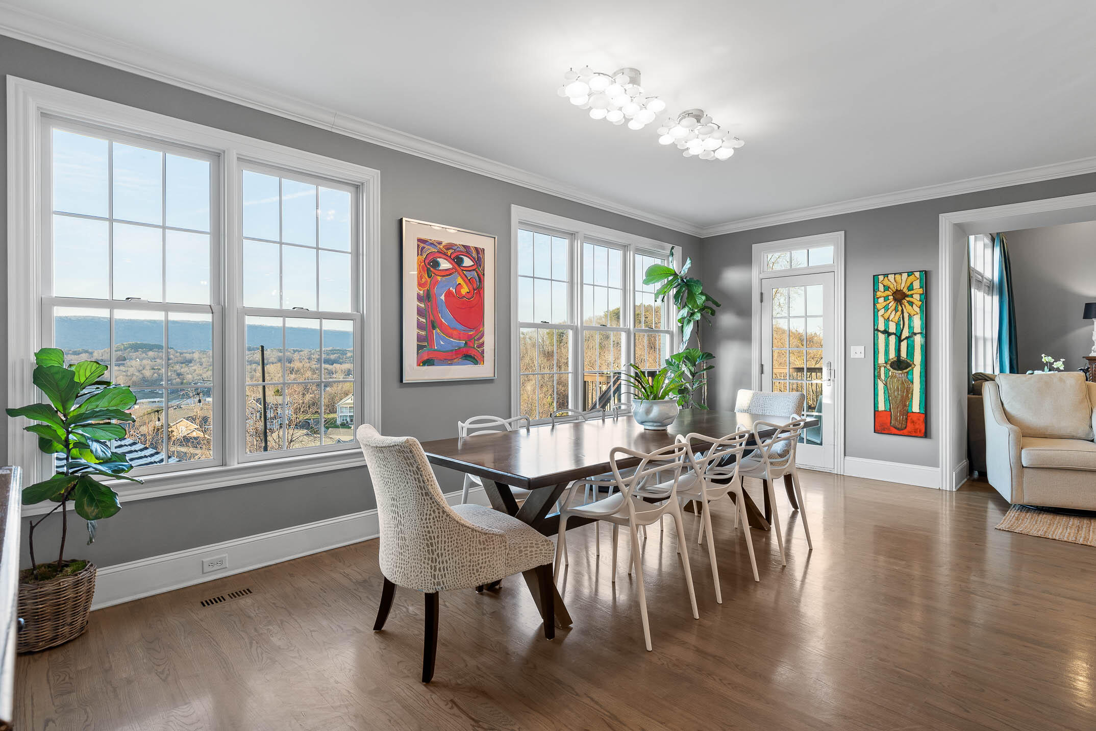 653 Hill Pointe Lane