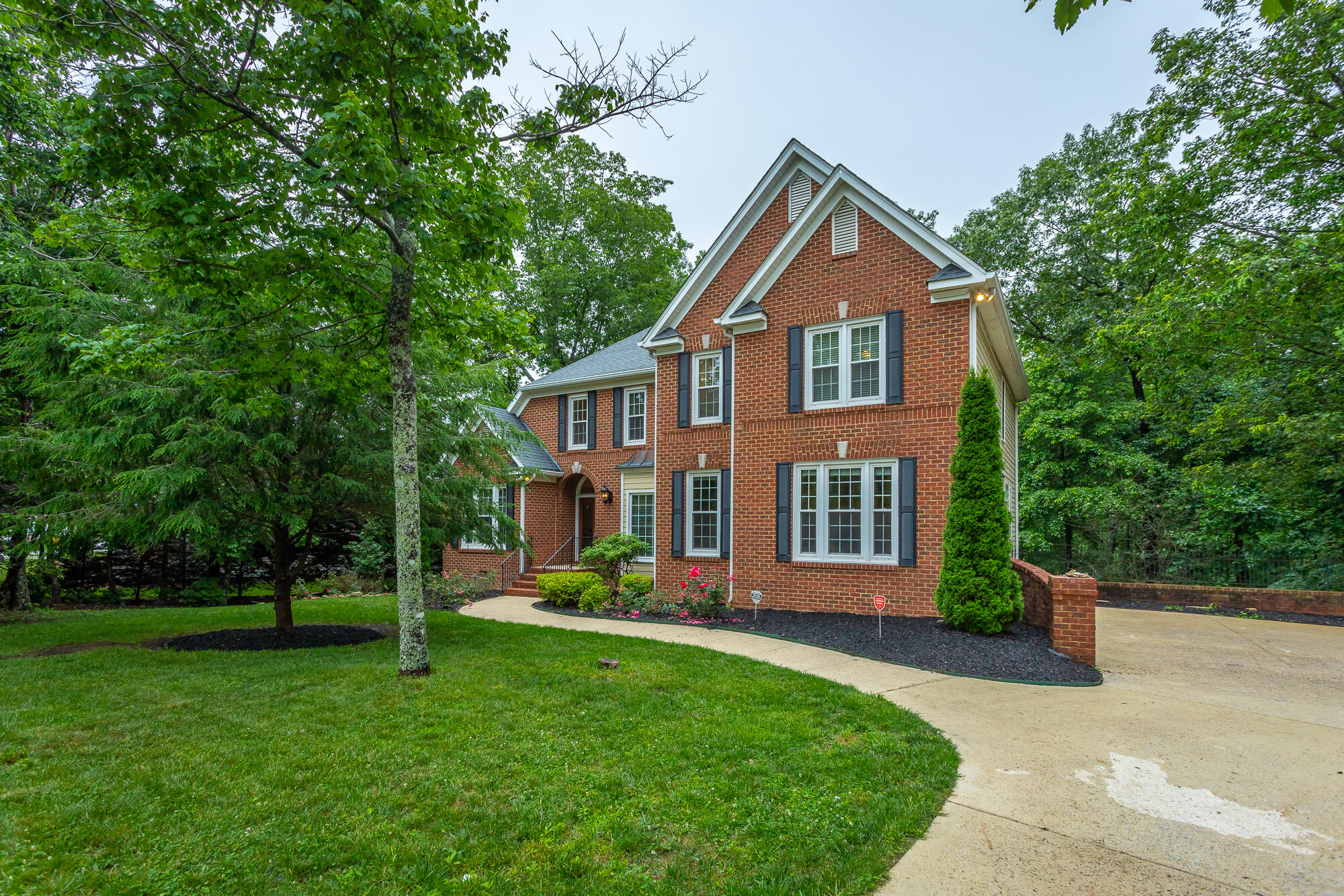 4808 Signal Forest Drive