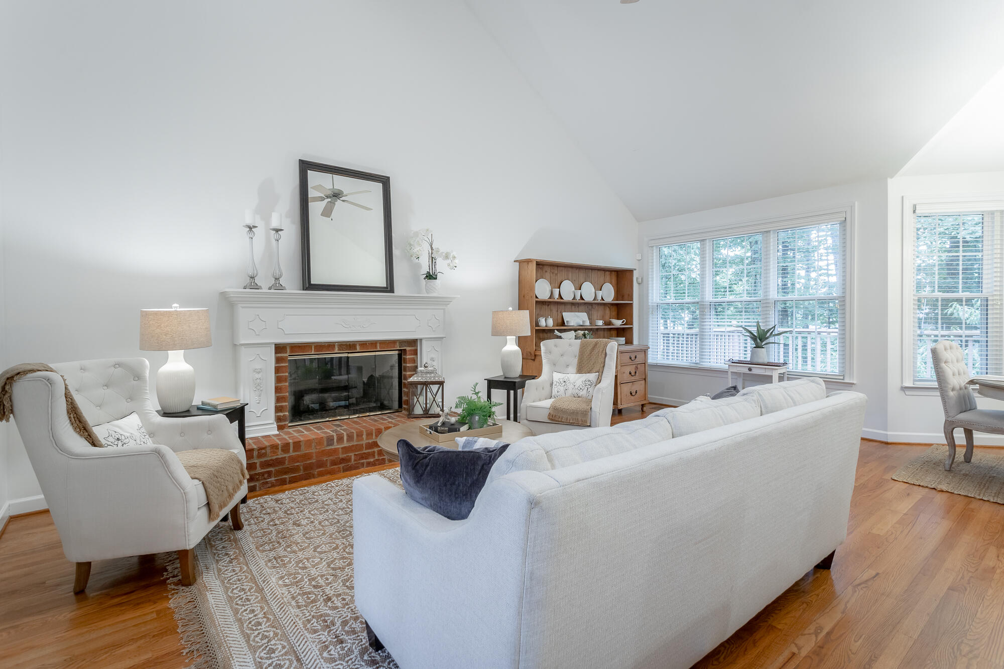 4808 Signal Forest Drive
