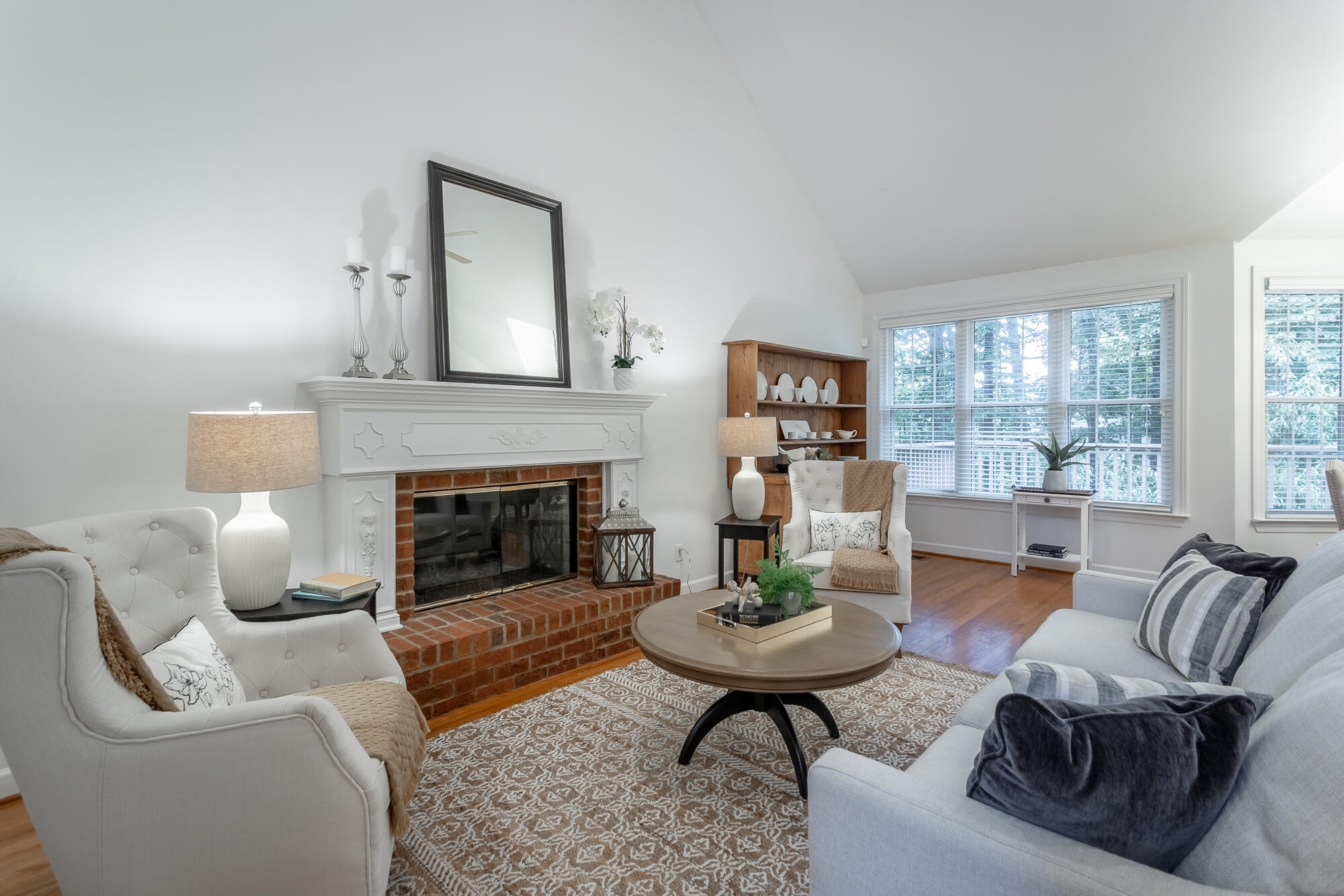 4808 Signal Forest Drive
