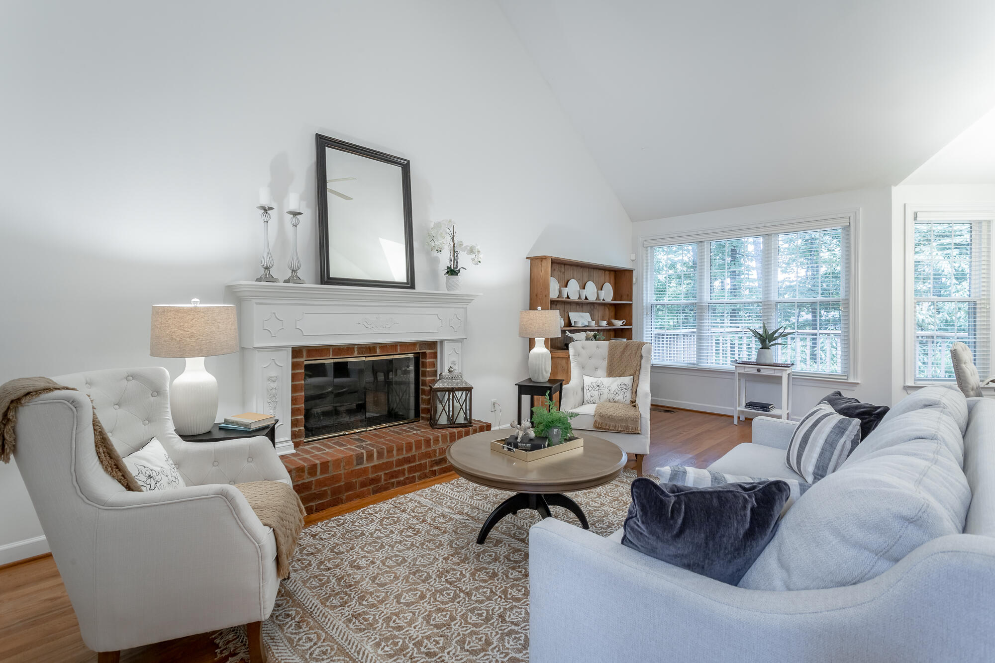4808 Signal Forest Drive
