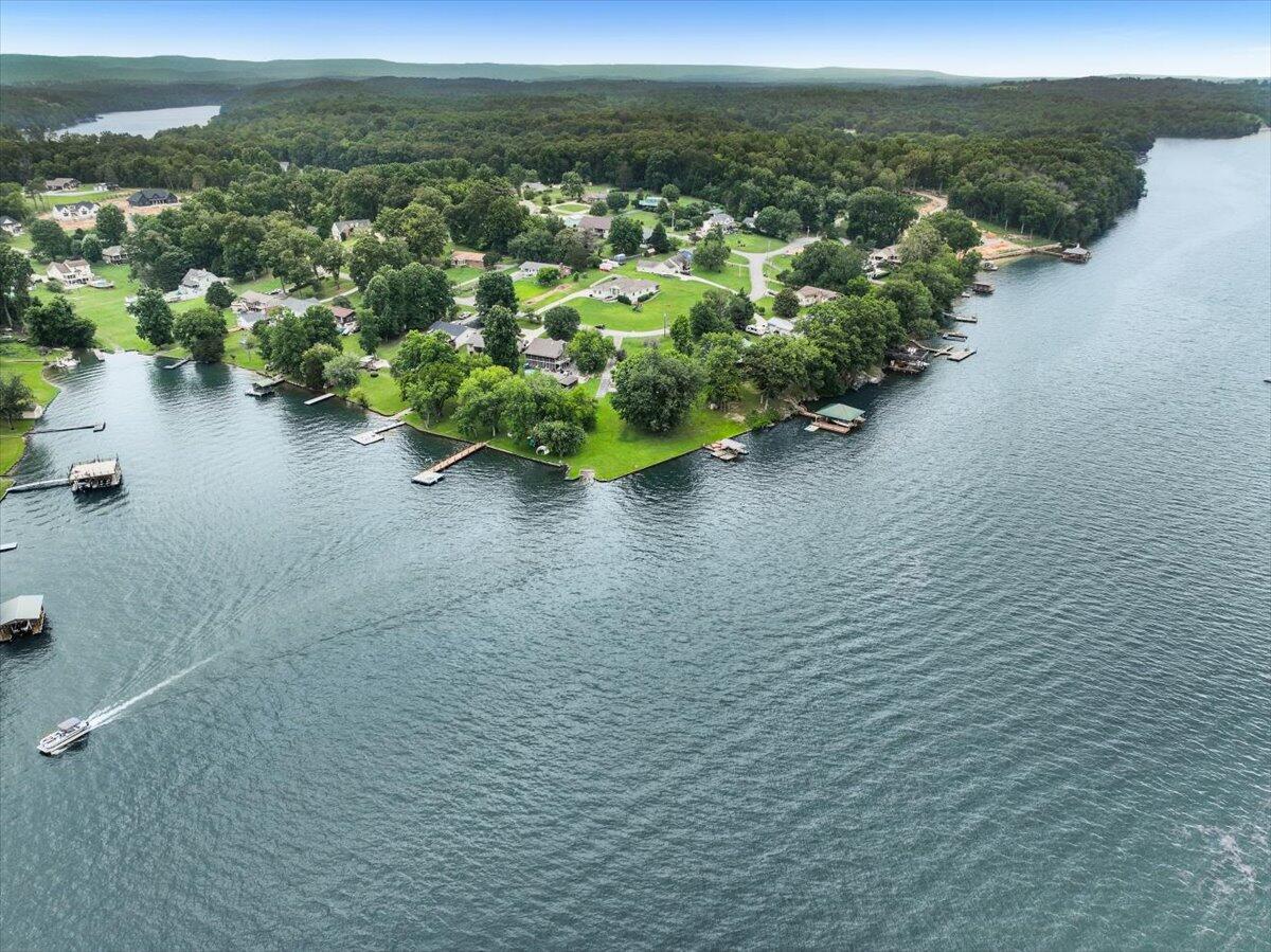2152 S Shore Acres Road