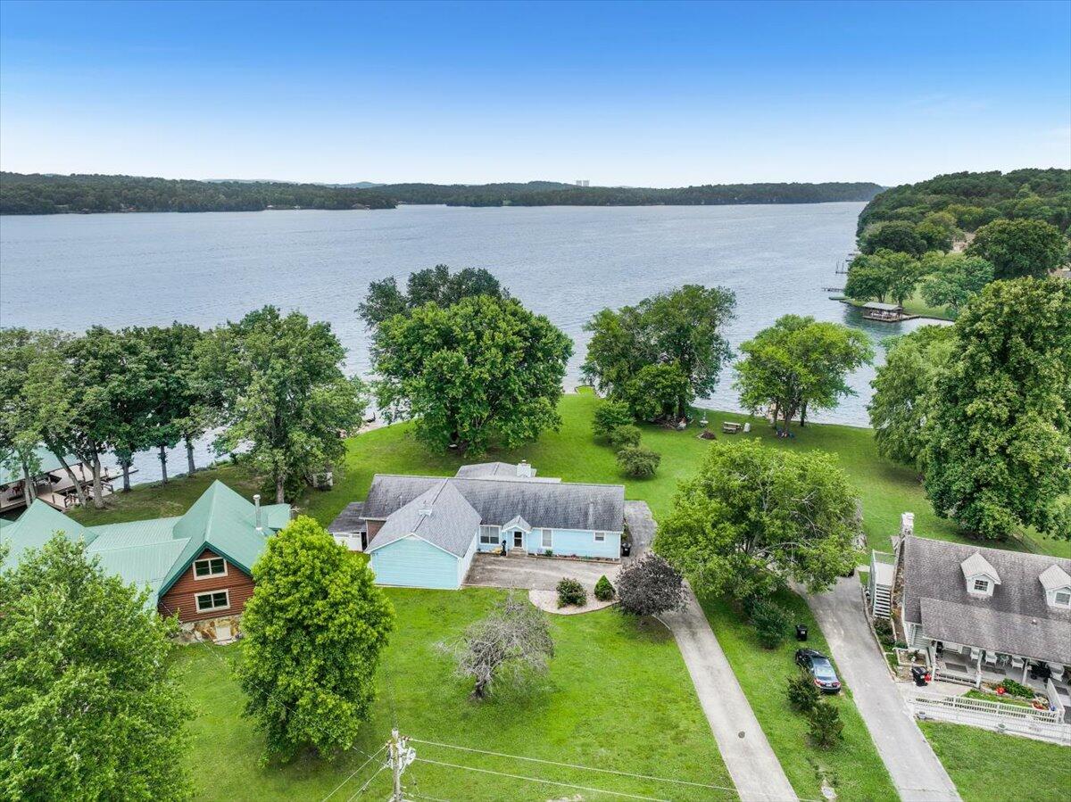 2152 S Shore Acres Road
