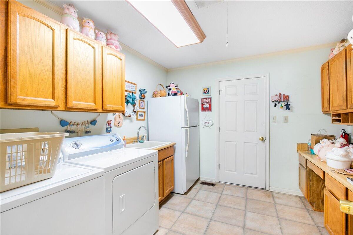 2152 S Shore Acres Road