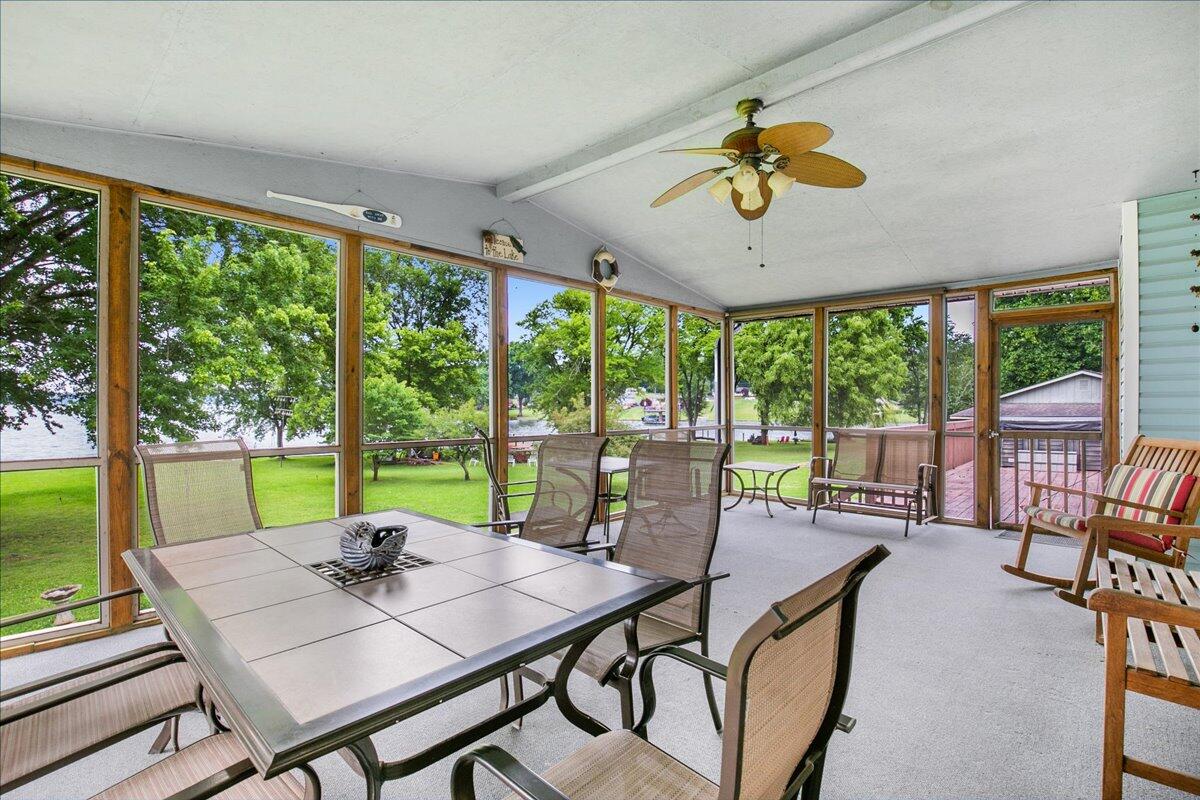 2152 S Shore Acres Road