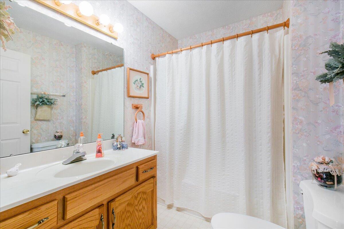 2152 S Shore Acres Road