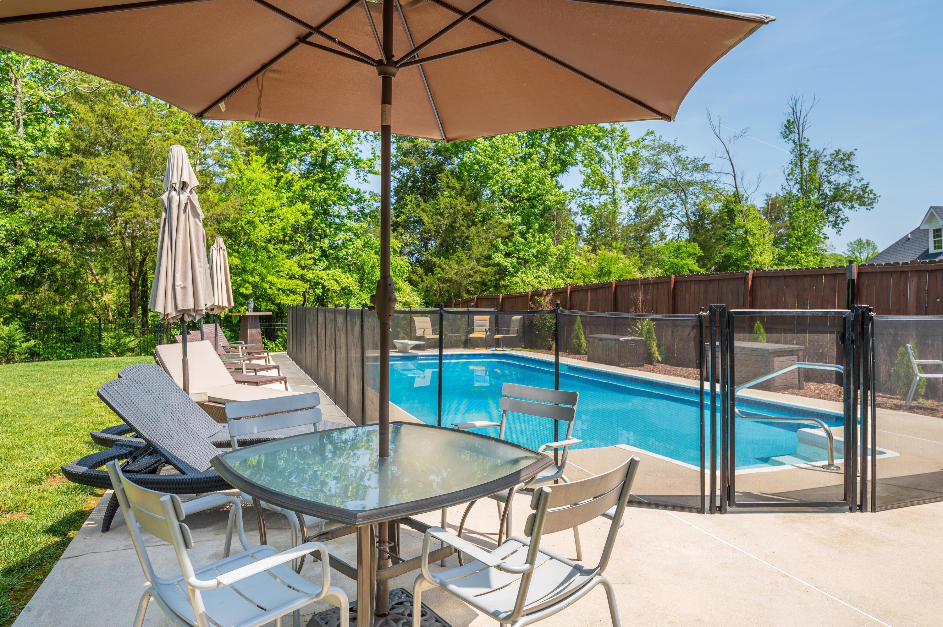3688 Bentwood Cove Drive