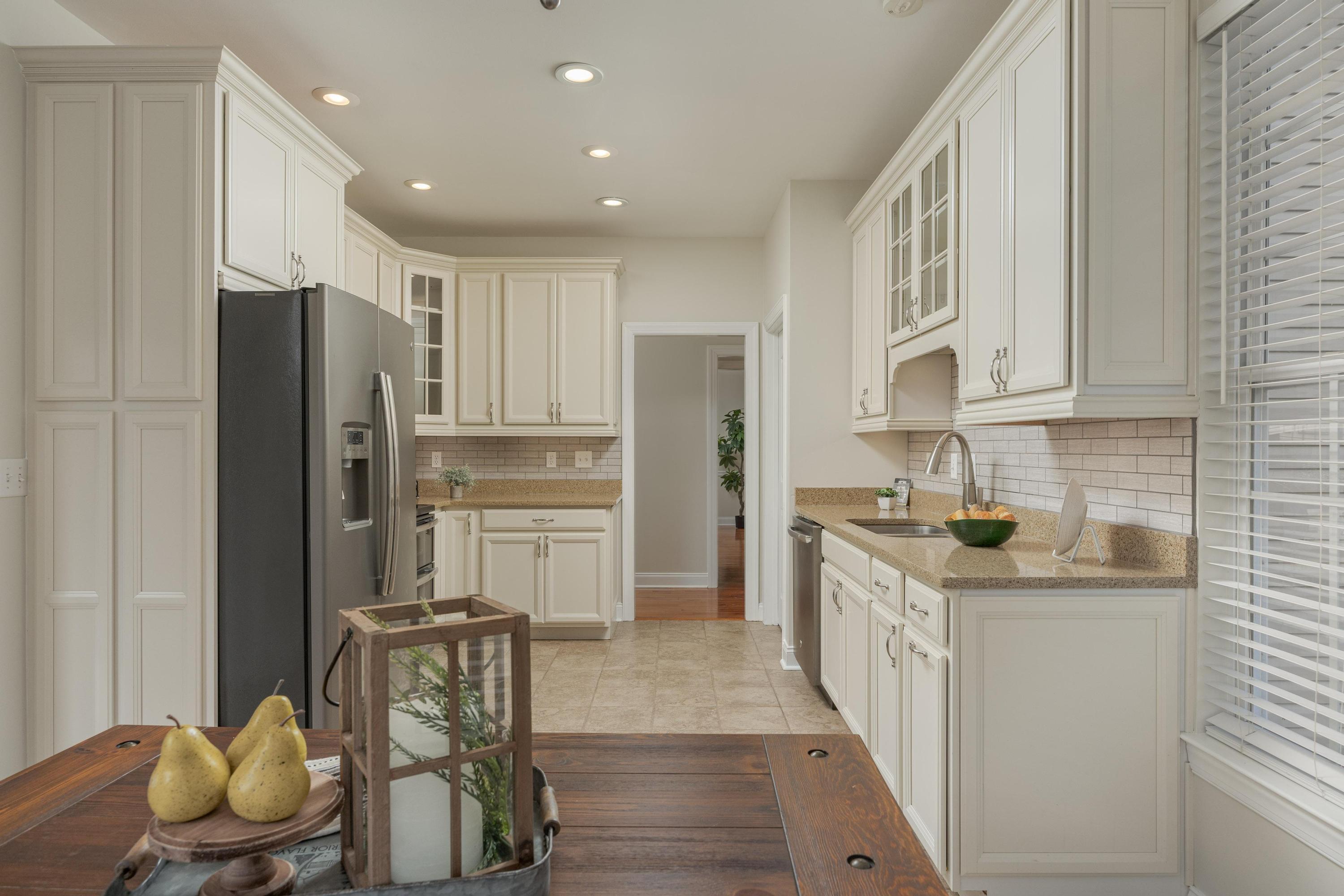 3688 Bentwood Cove Drive