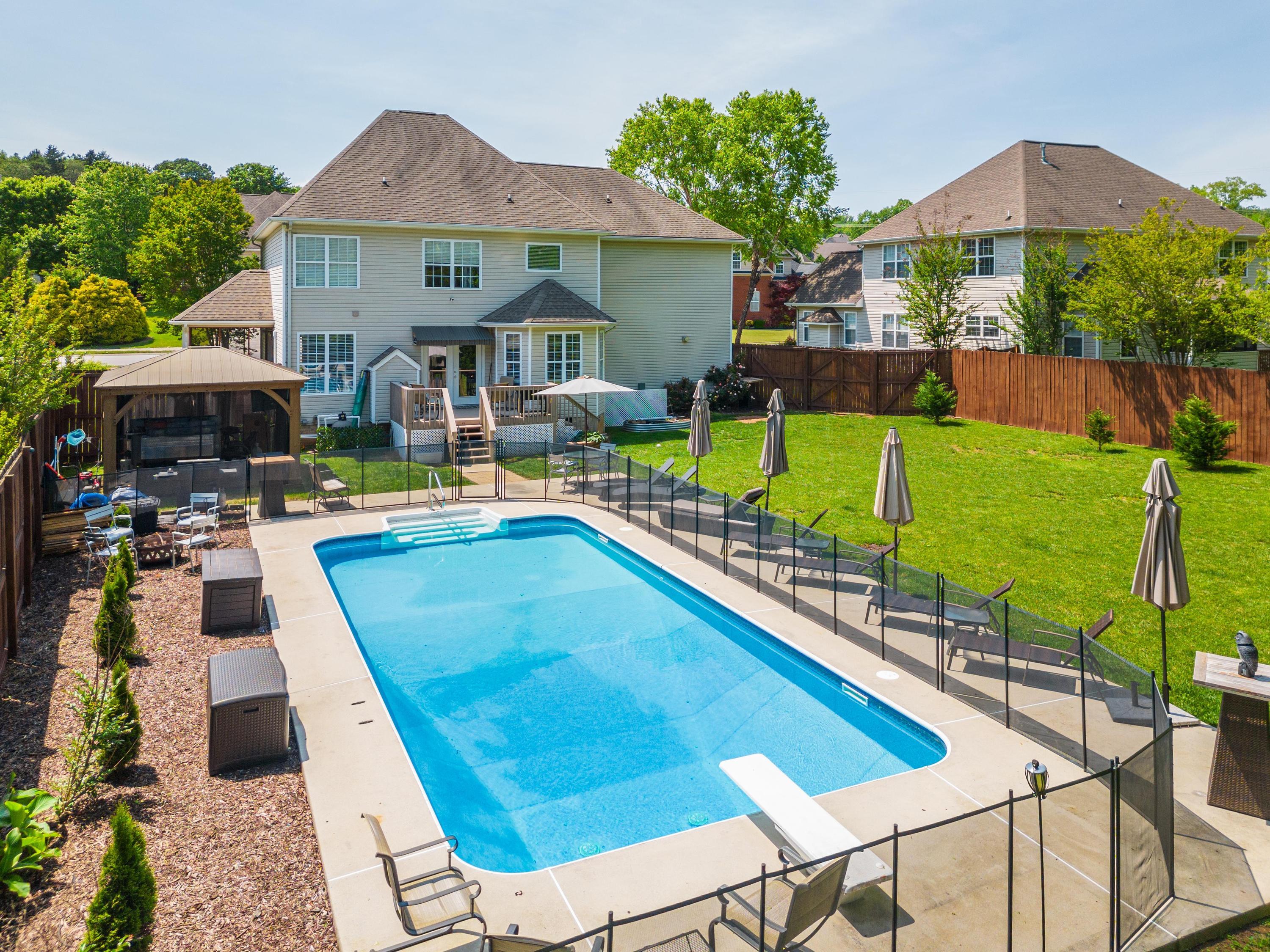 3688 Bentwood Cove Drive