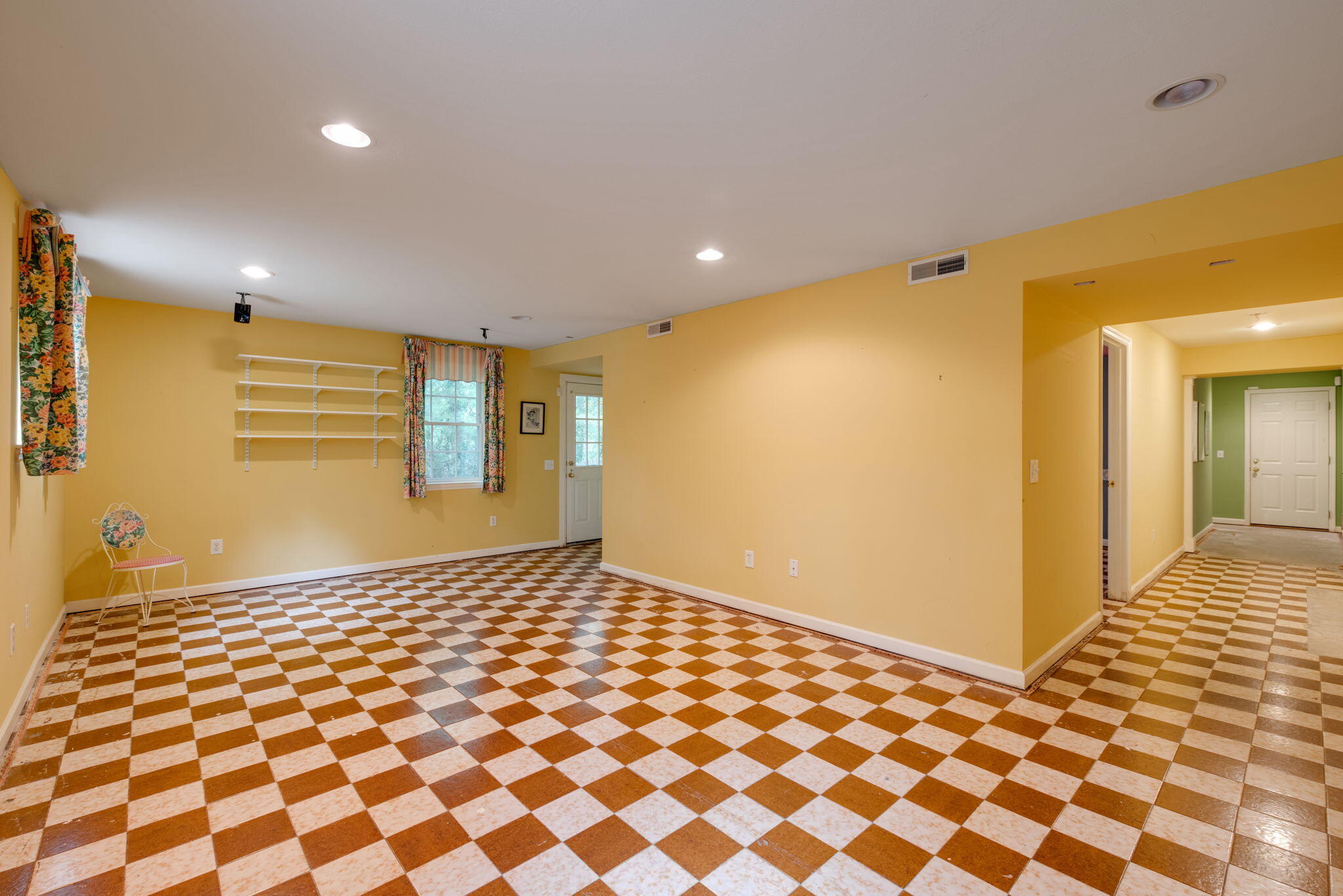 209 Inverness Drive