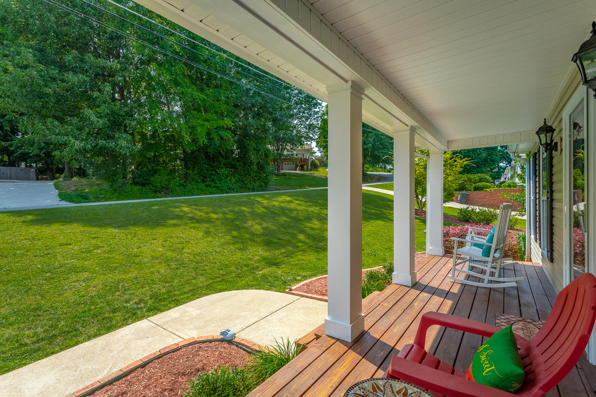 1009 Clift Cave Drive