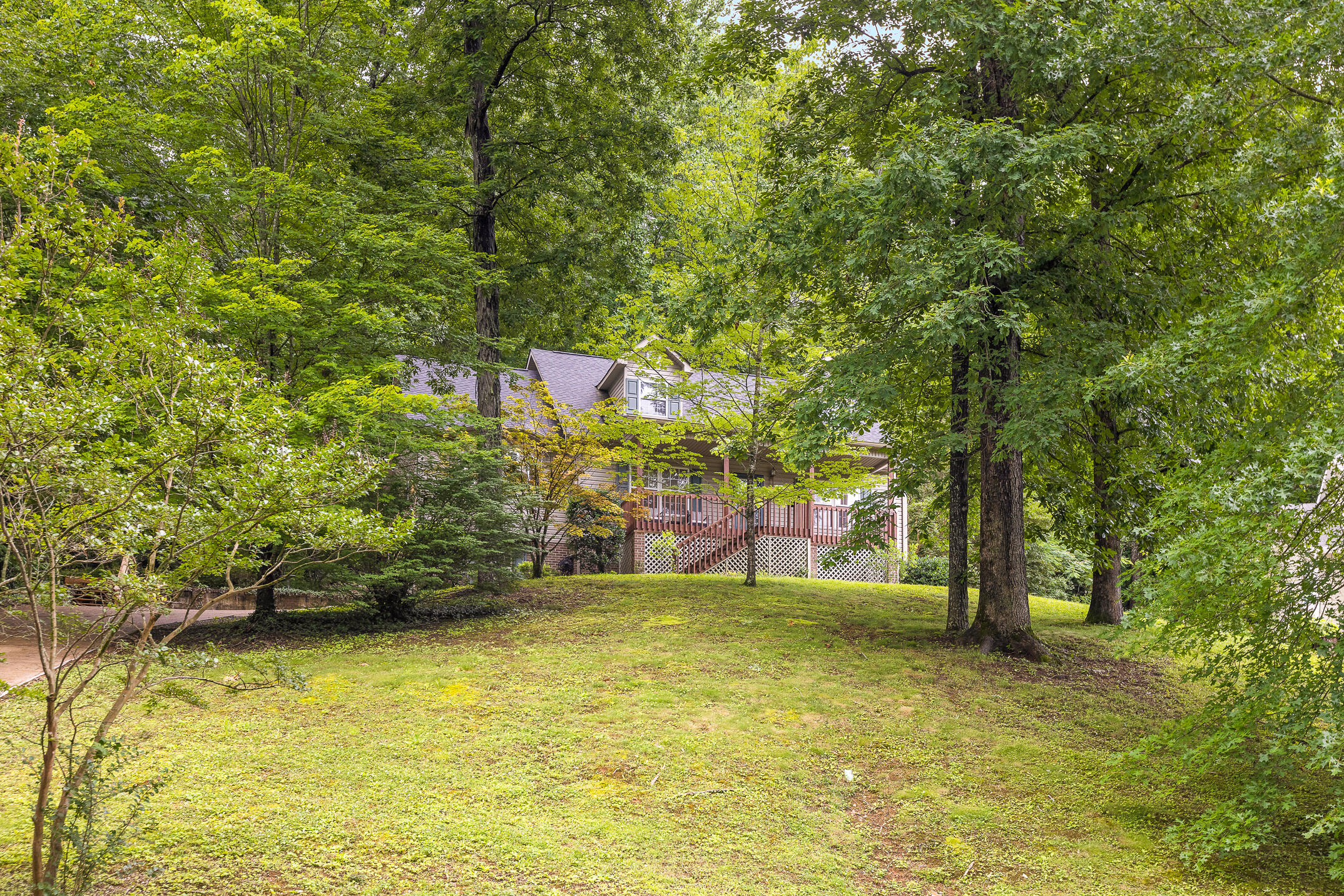 218 Lynnolen Lane