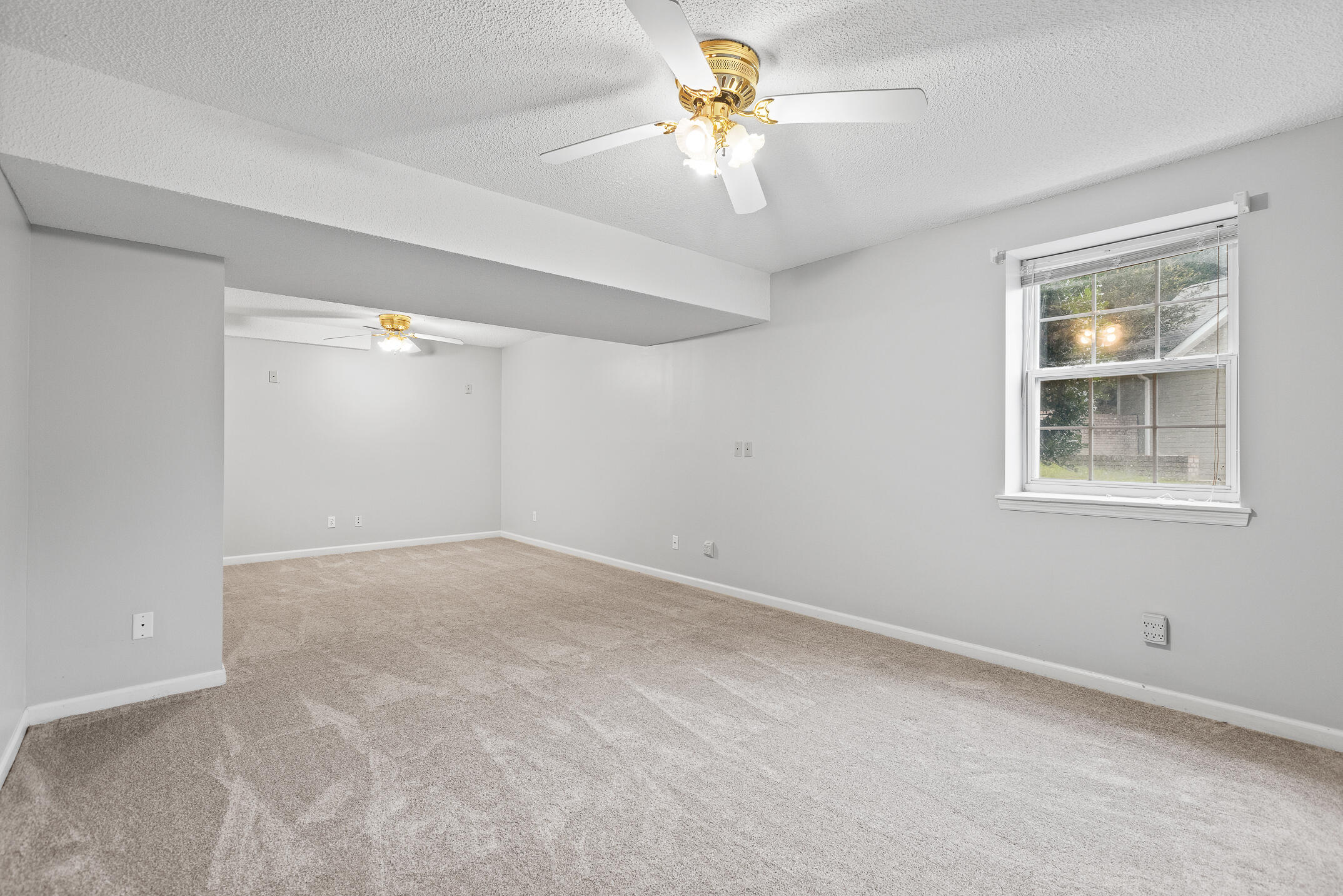 218 Lynnolen Lane