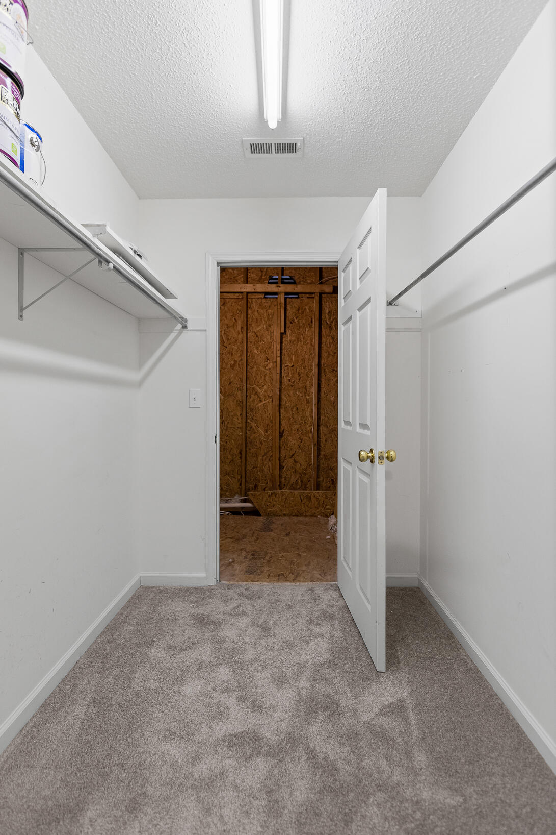 218 Lynnolen Lane