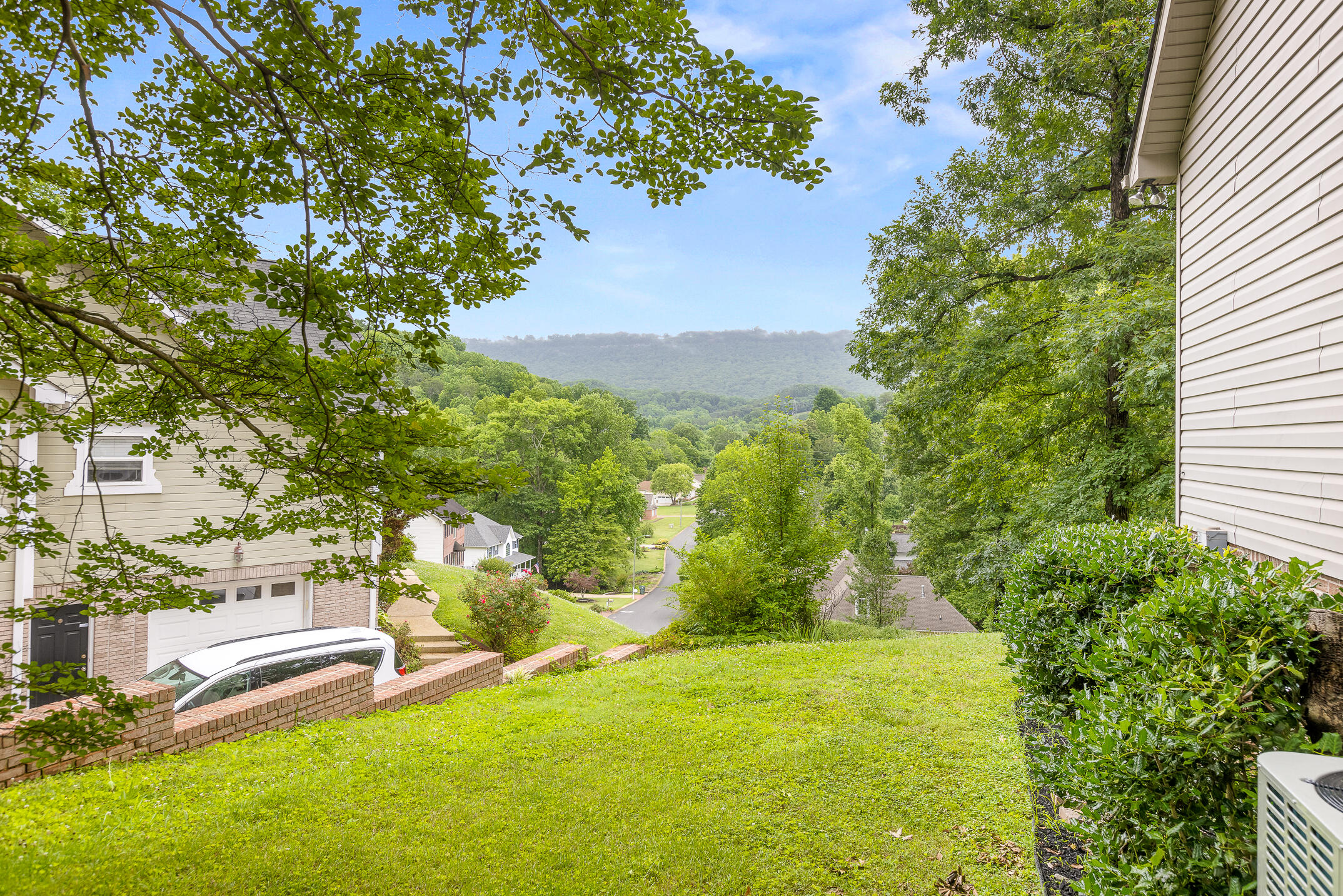 218 Lynnolen Lane