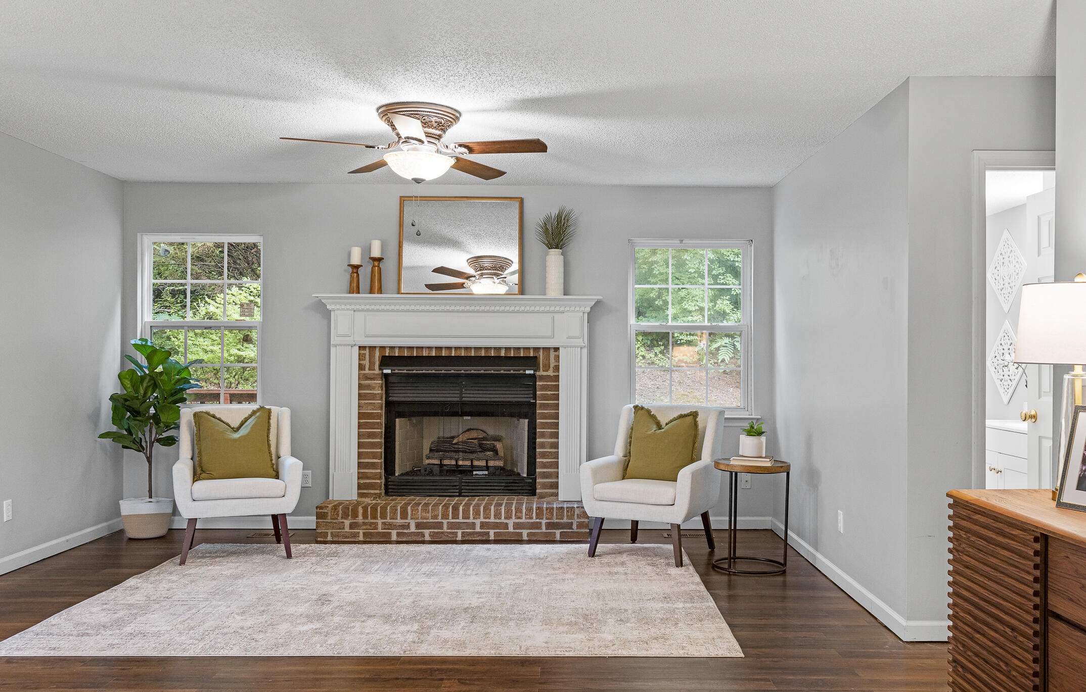 218 Lynnolen Lane
