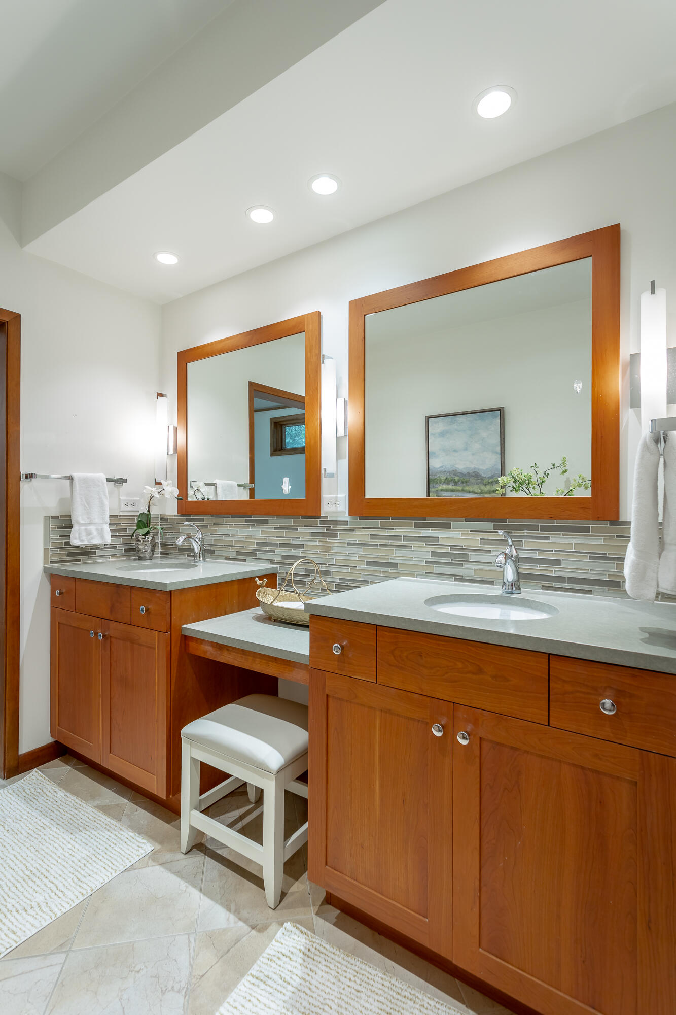 6239 Forest Trail