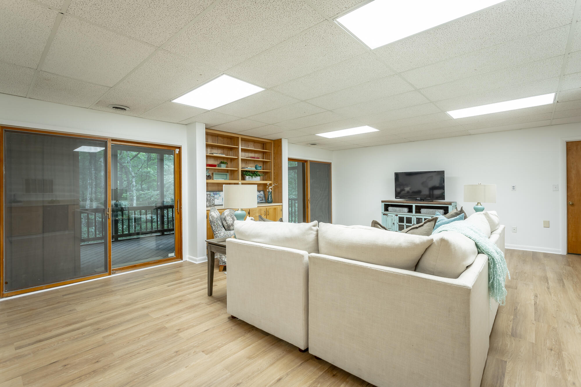 6239 Forest Trail