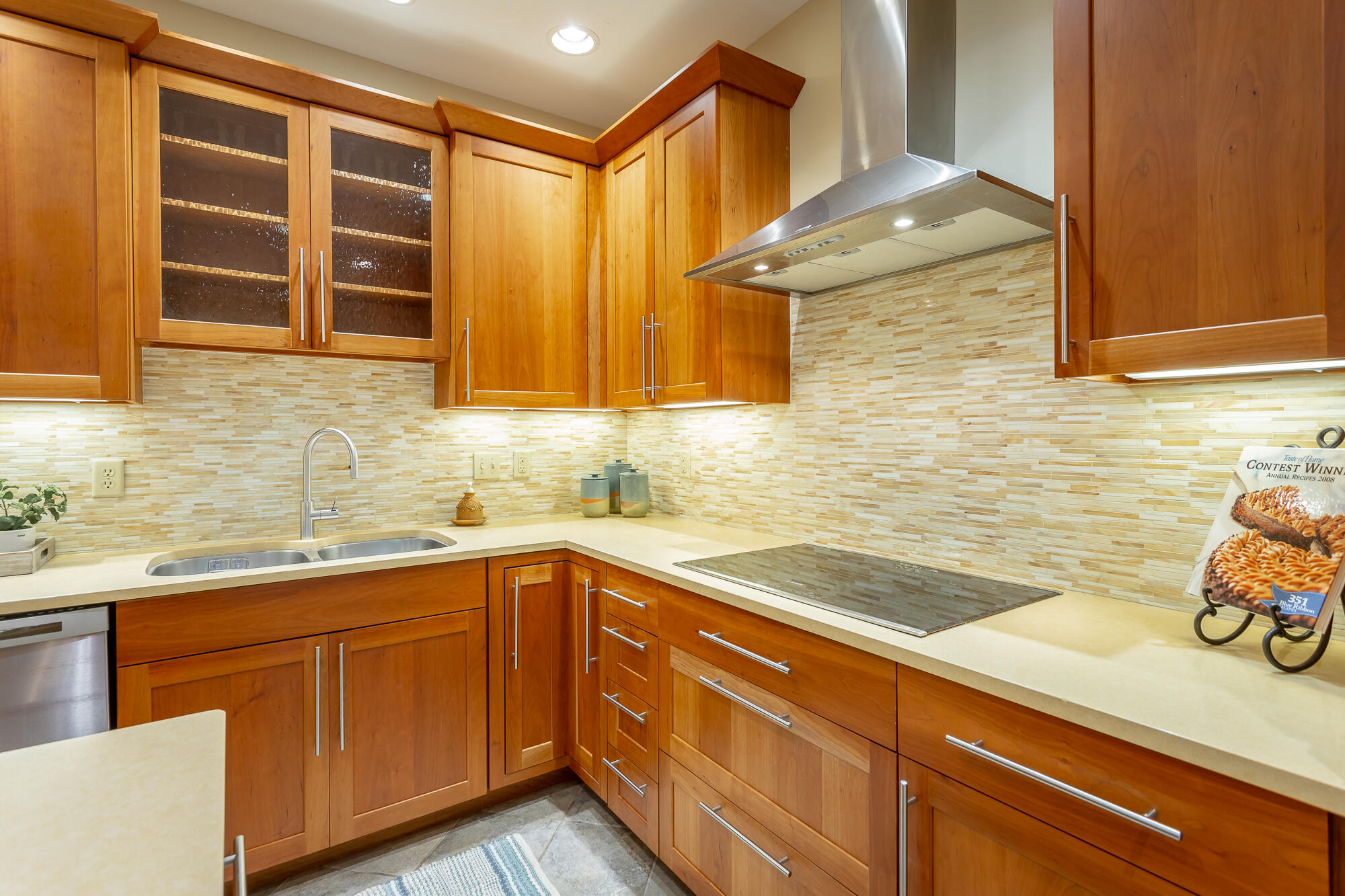6239 Forest Trail