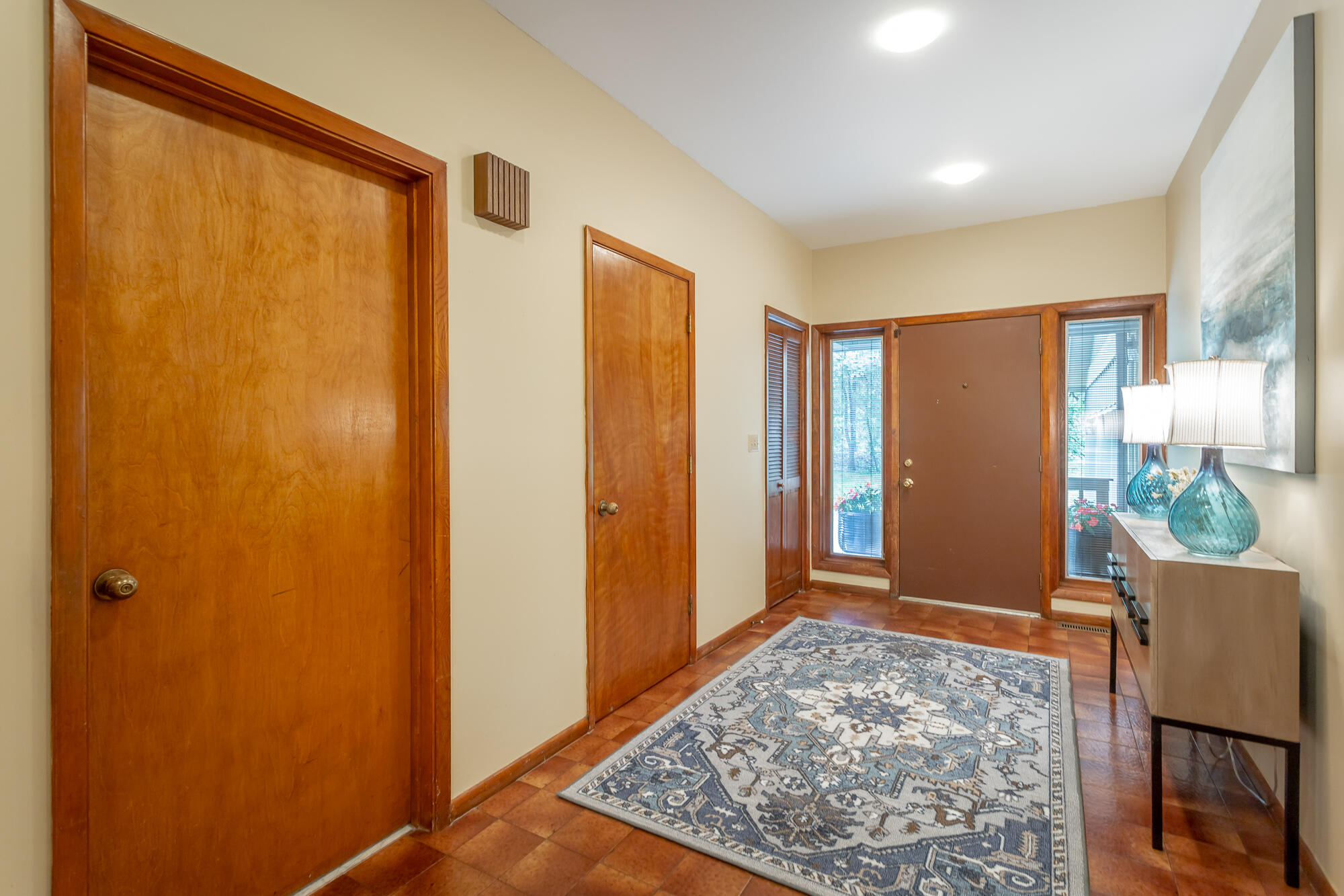 6239 Forest Trail
