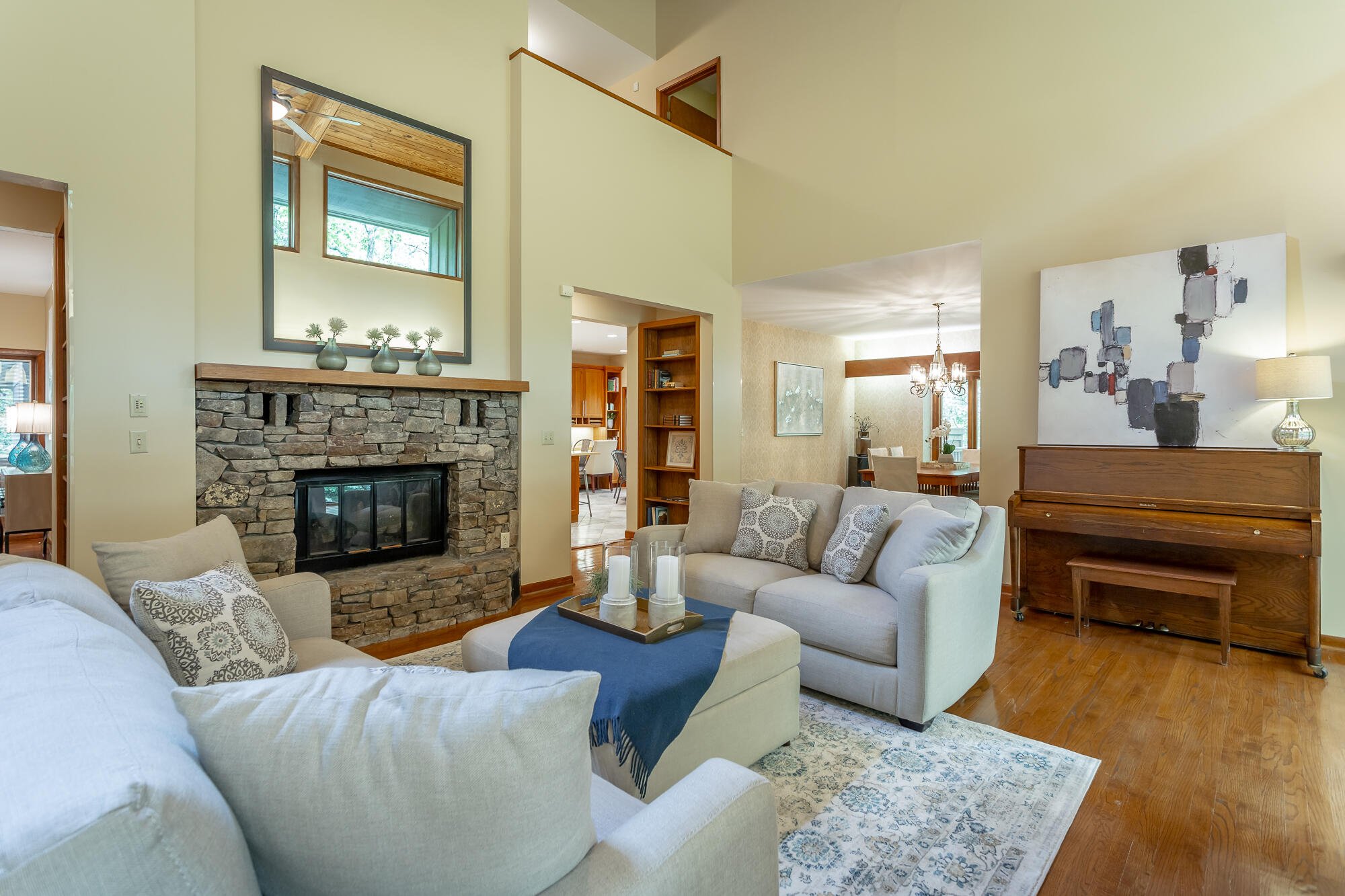 6239 Forest Trail