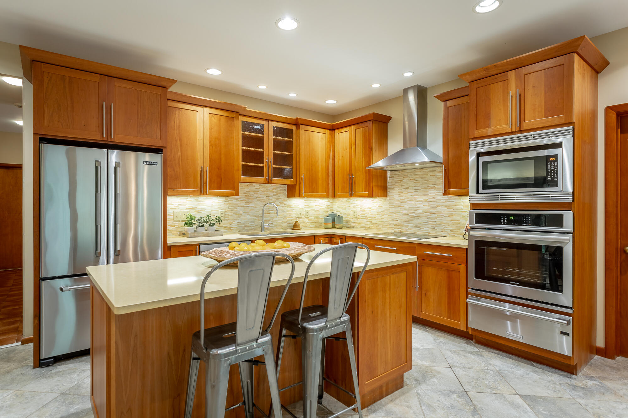 6239 Forest Trail