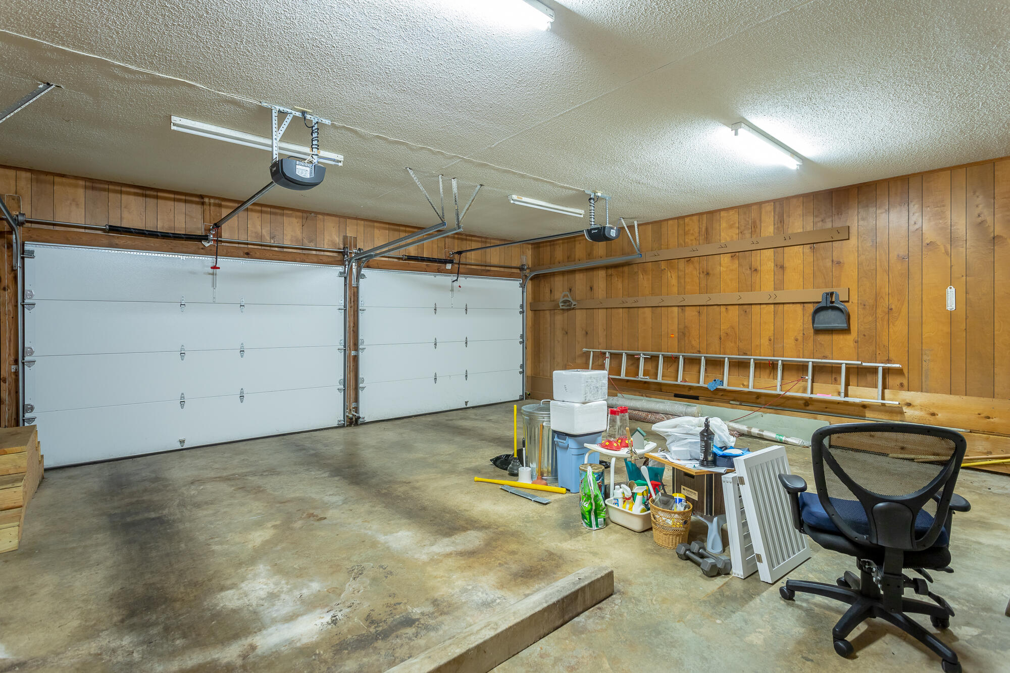6239 Forest Trail