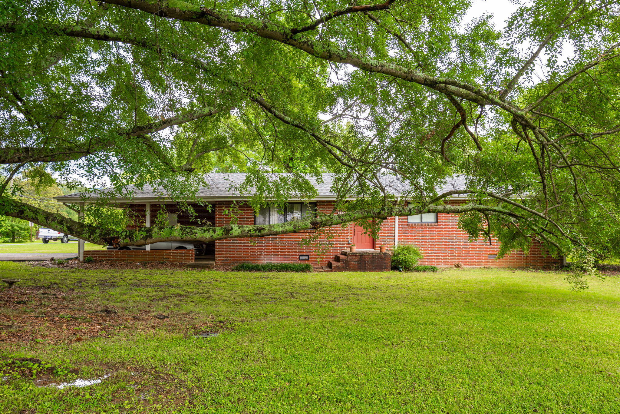 108 Valley Drive