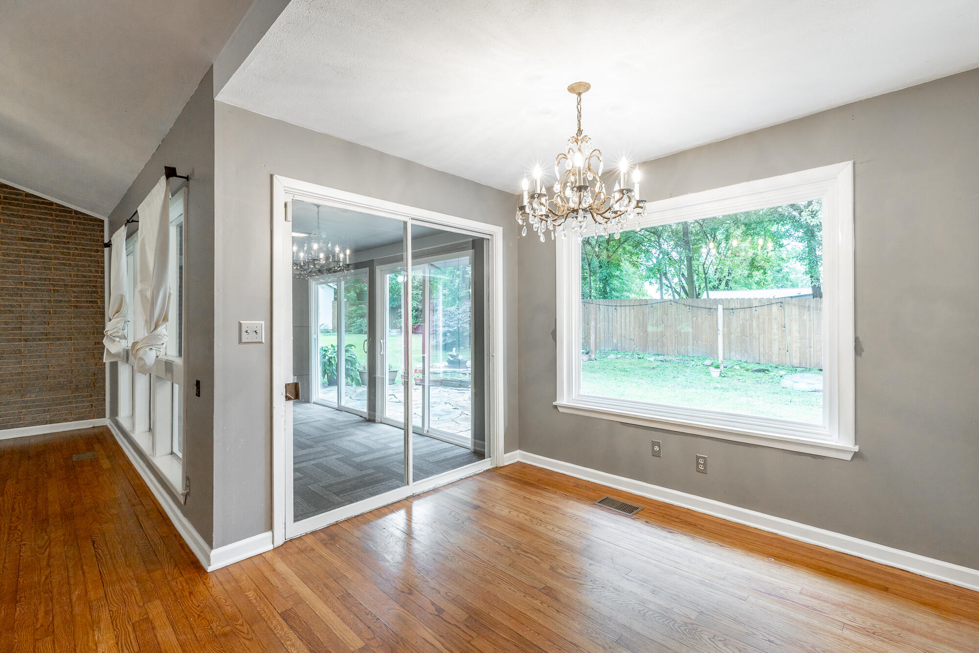 88 Inglenook Drive