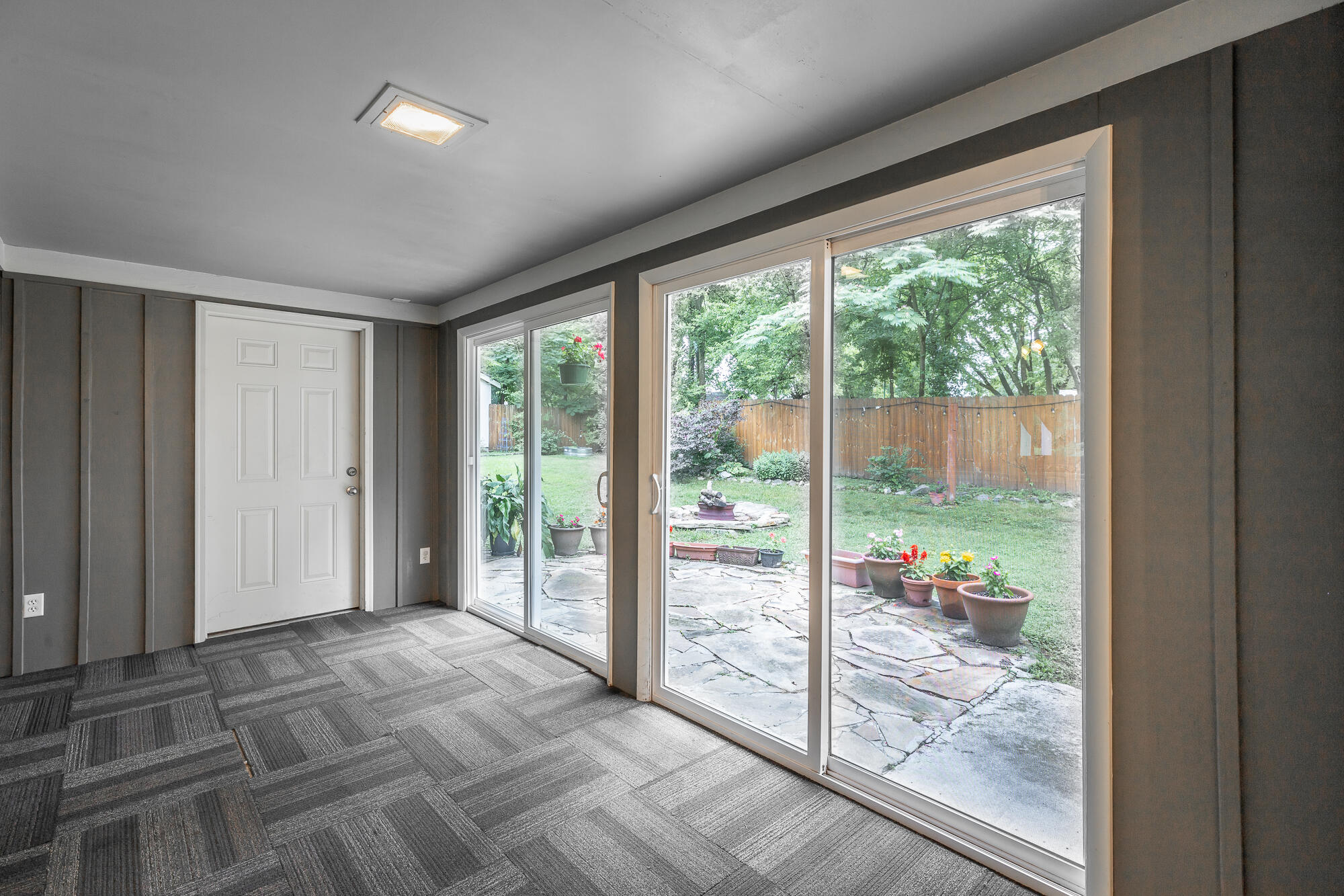88 Inglenook Drive