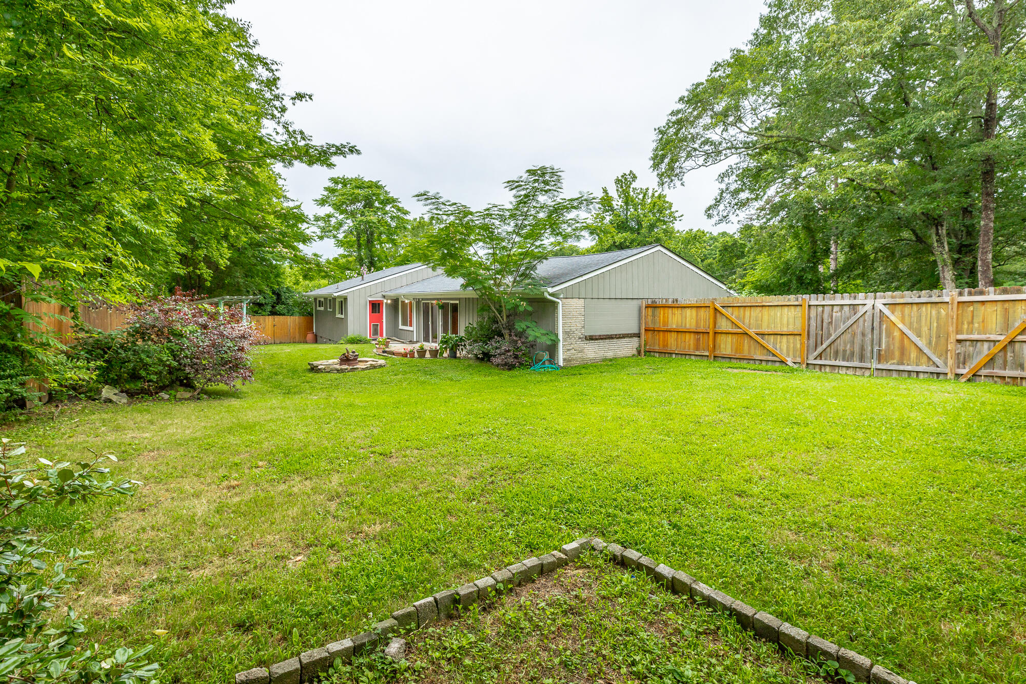 88 Inglenook Drive