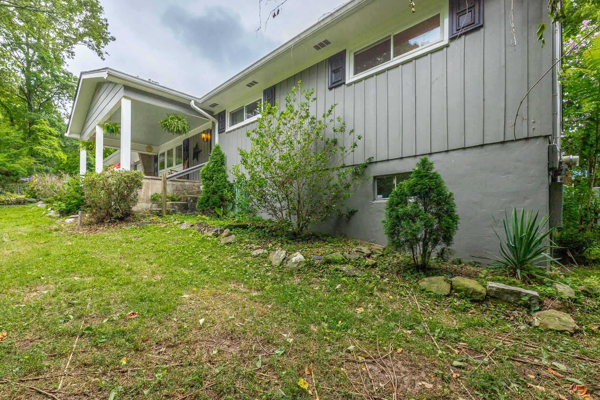 88 Inglenook Drive