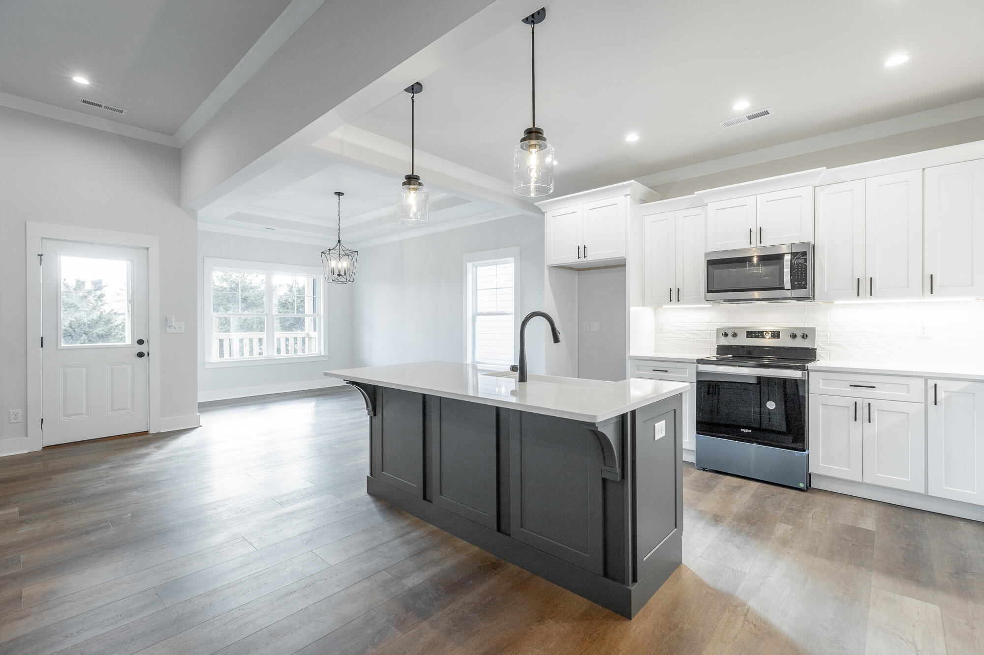92 Willow Grove Court, 84