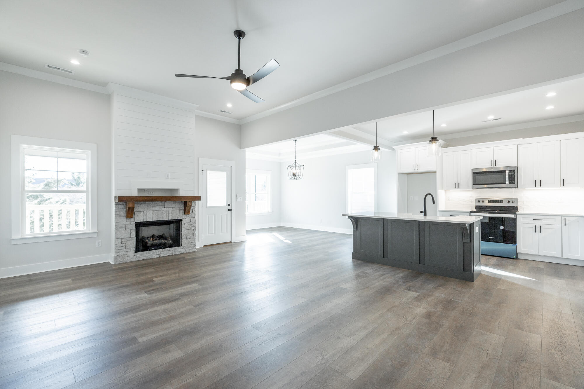 92 Willow Grove Court, 84