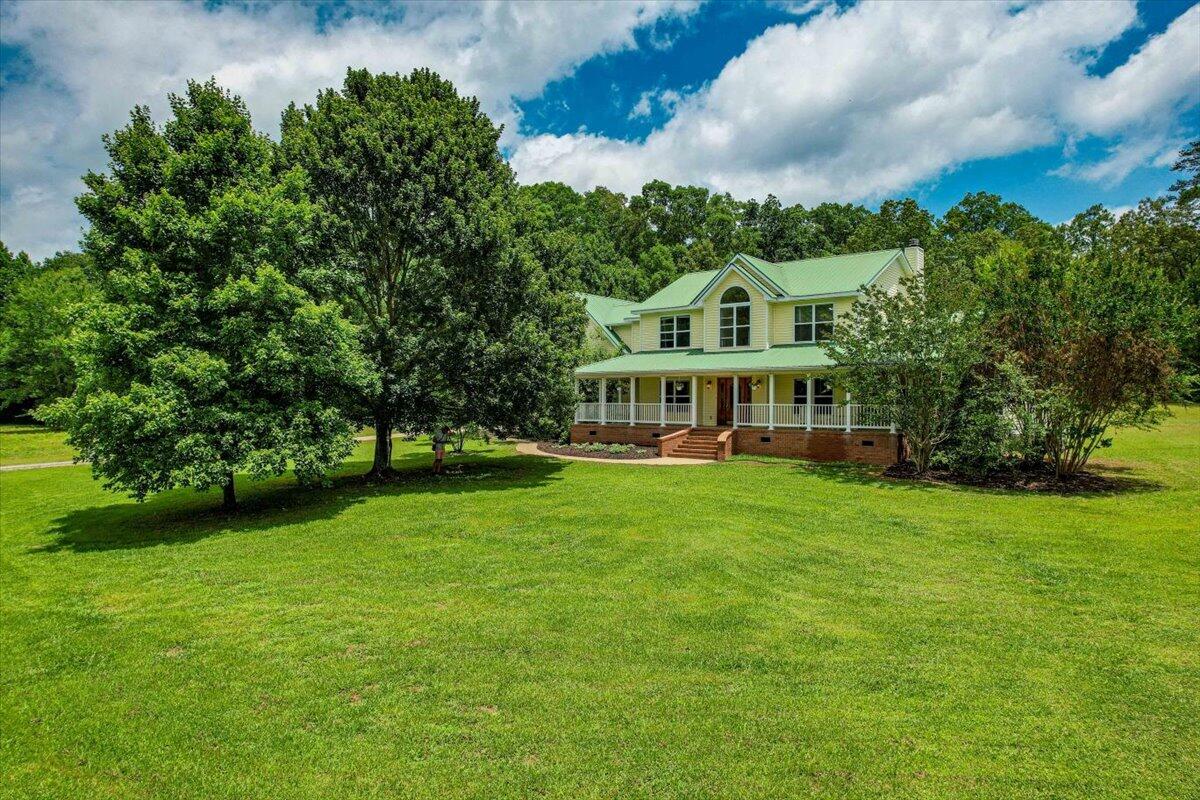501 SE Strawhill Road