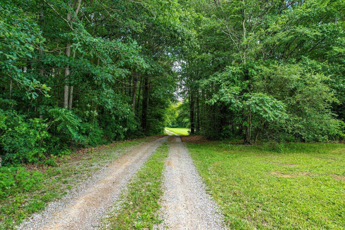 501 SE Strawhill Road