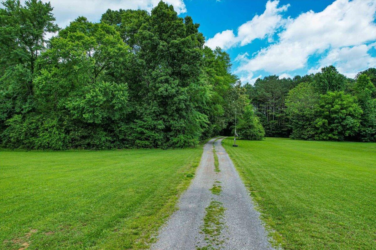501 SE Strawhill Road