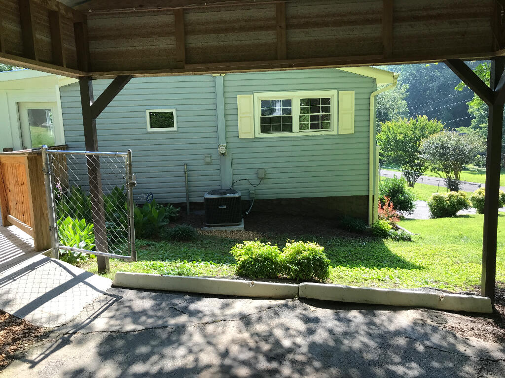 68 Robin Circle