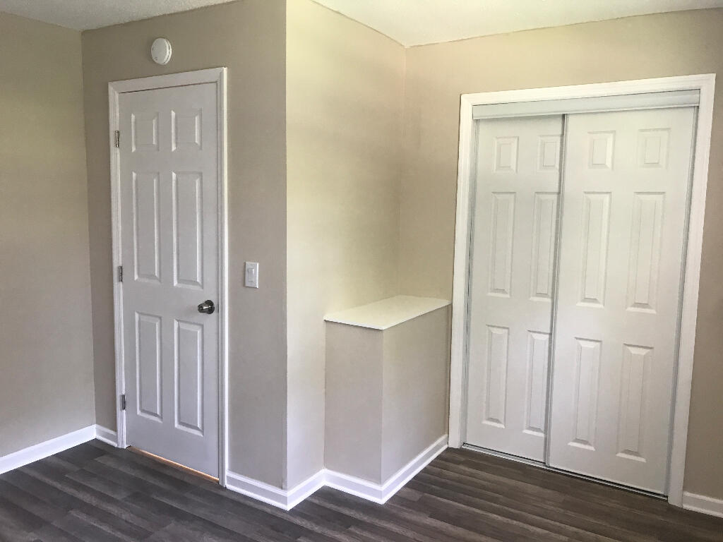 68 Robin Circle