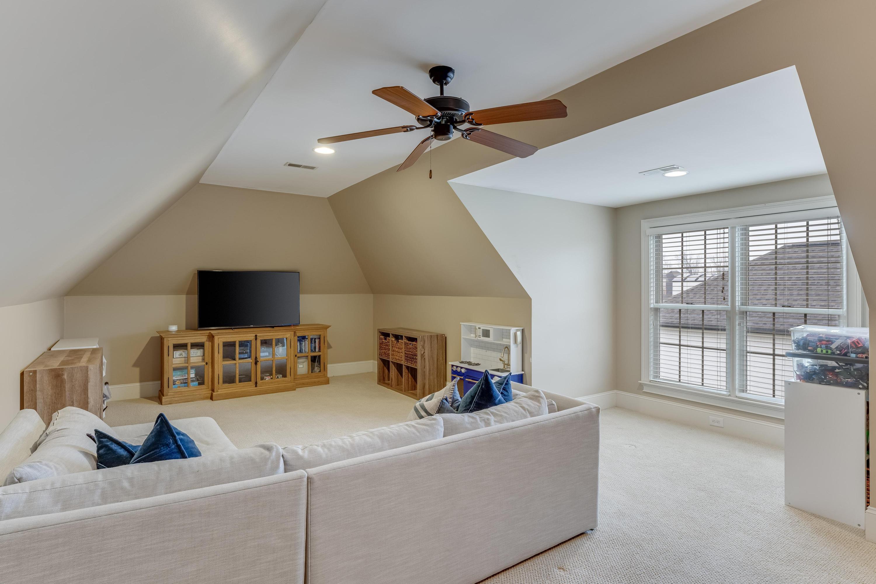 2817 Enclave Bay Drive