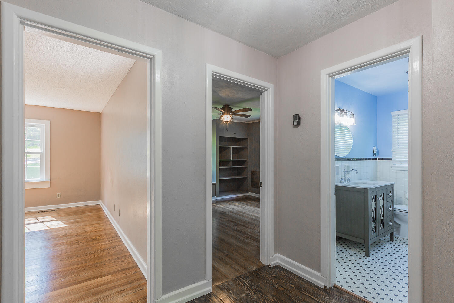 2843 Ozark Road