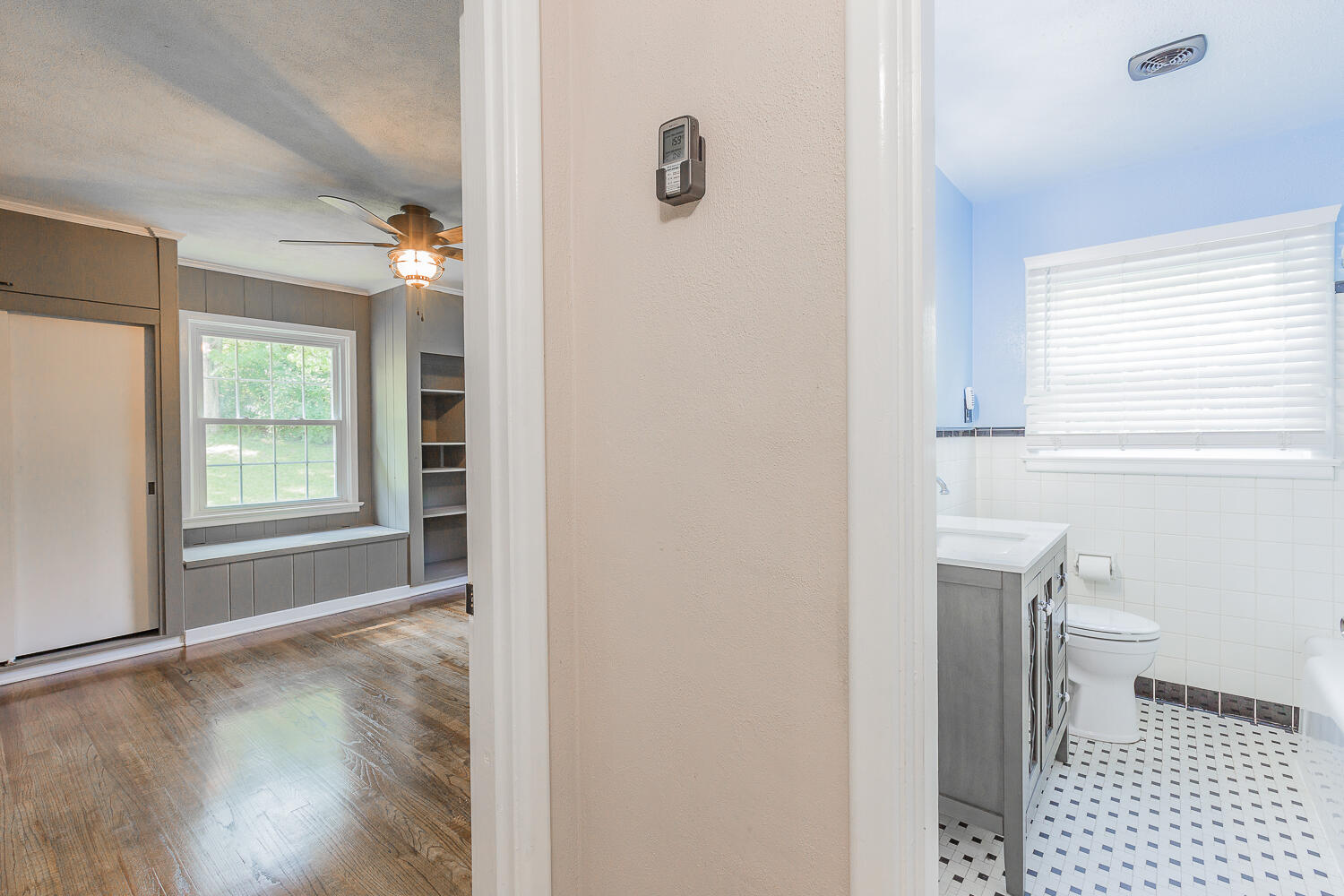 2843 Ozark Road