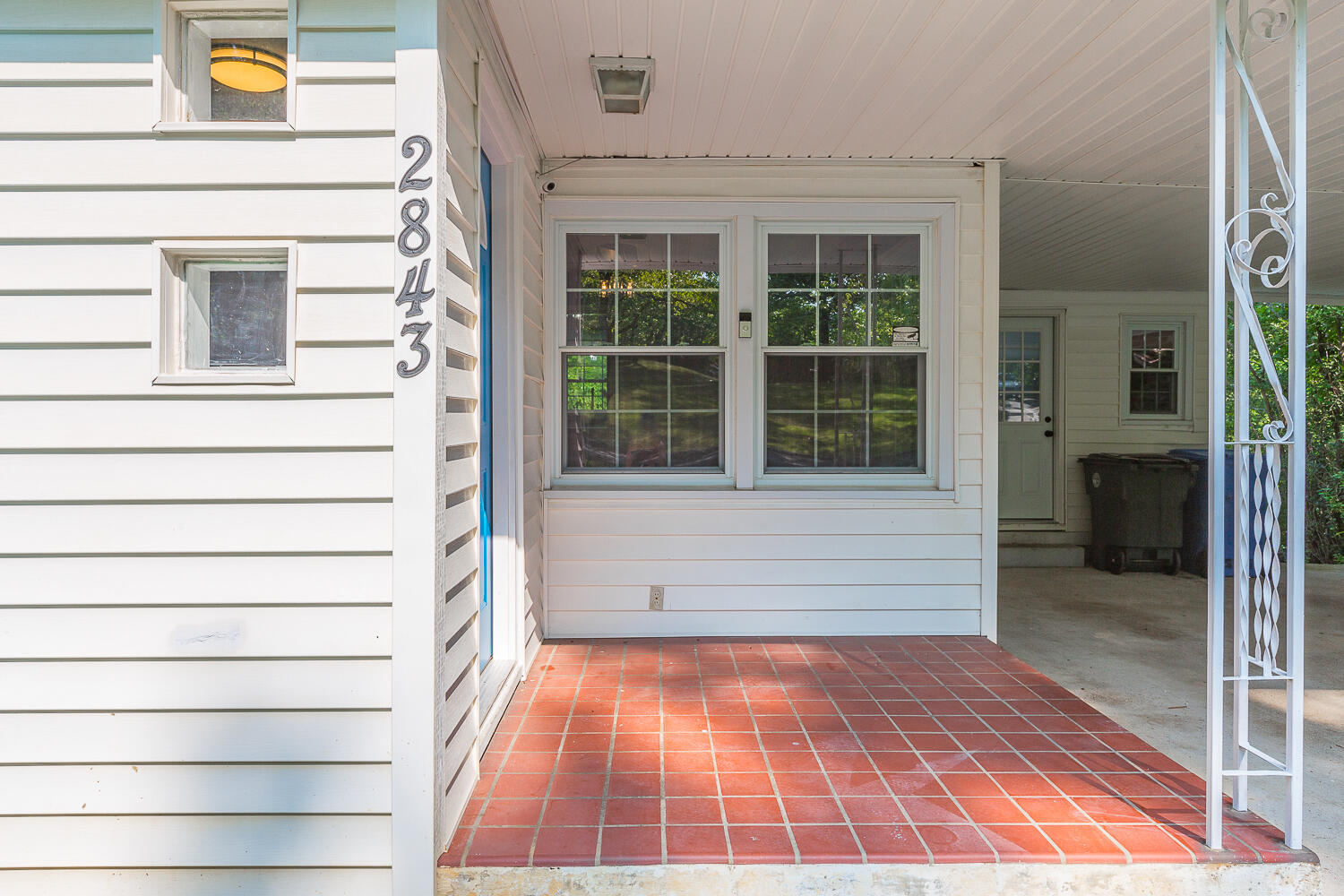 2843 Ozark Road